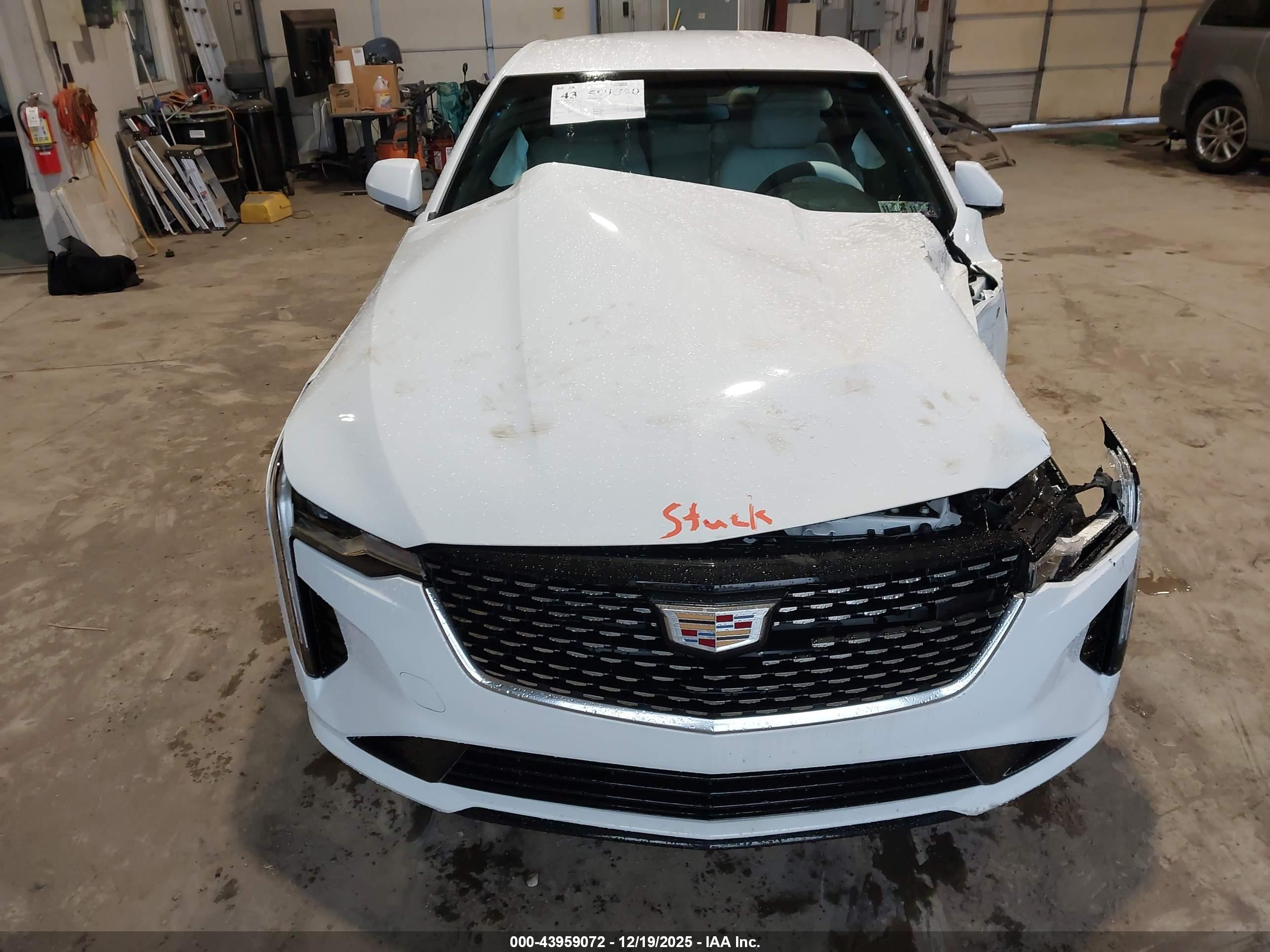 CADILLAC CT4 image 6