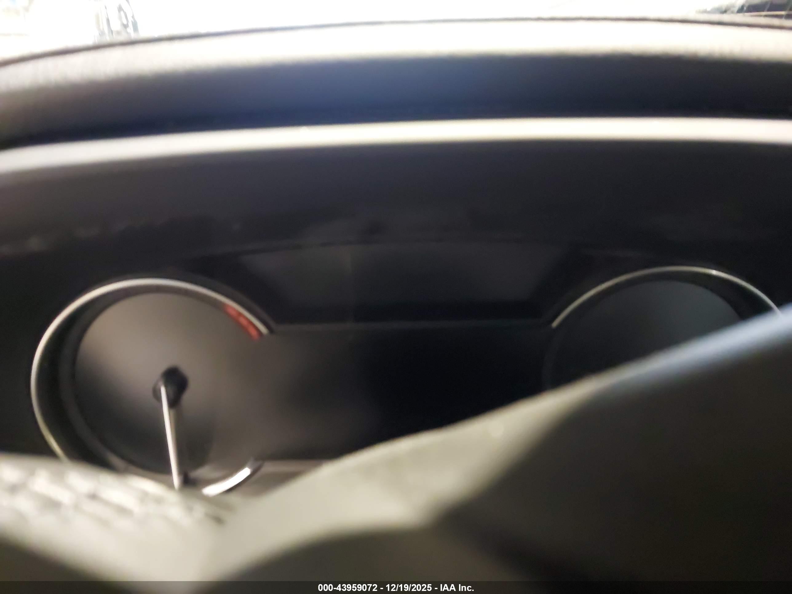 CADILLAC CT4 image 7