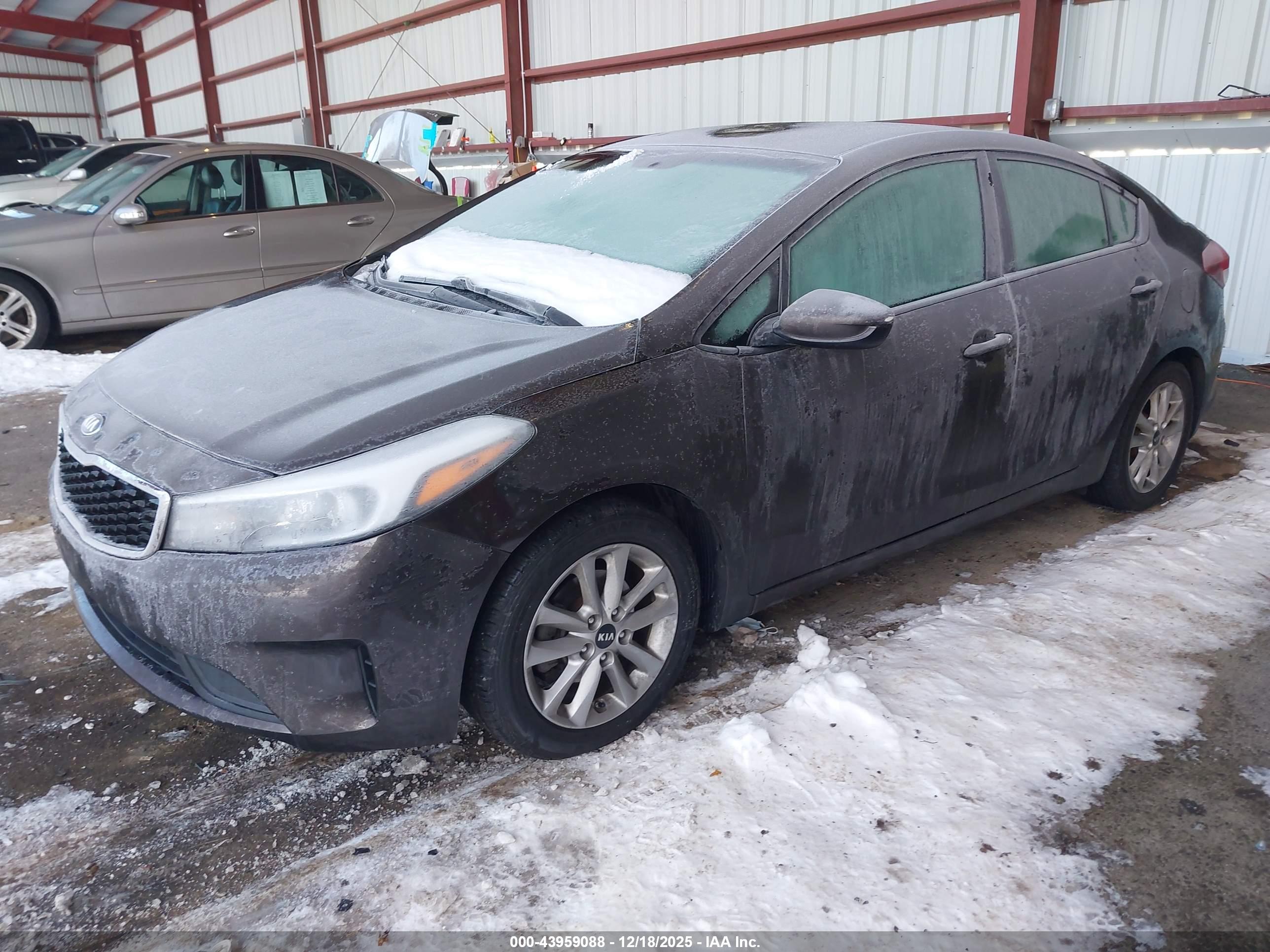 KIA FORTE image 2