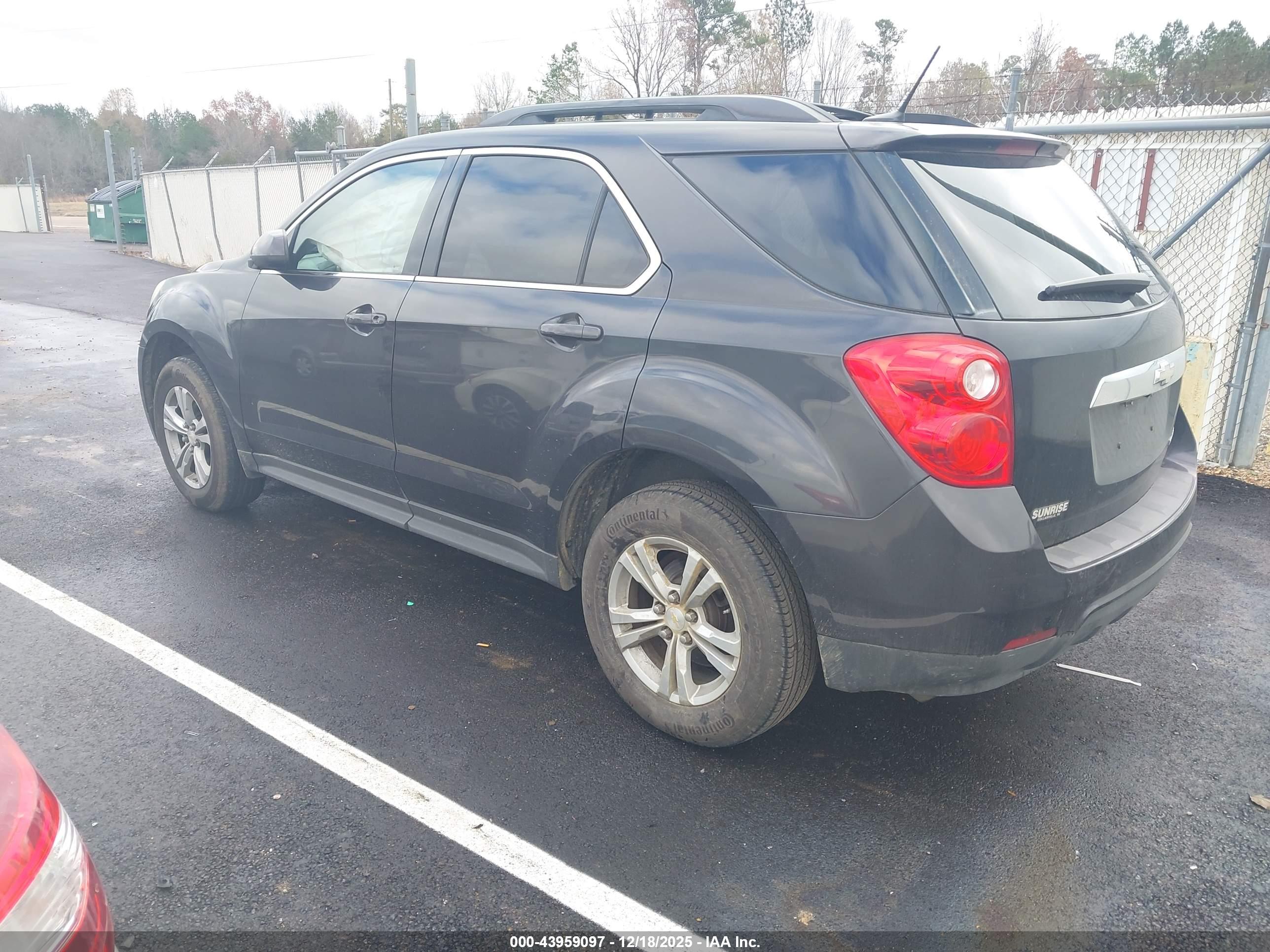 CHEVROLET EQUINOX image 3