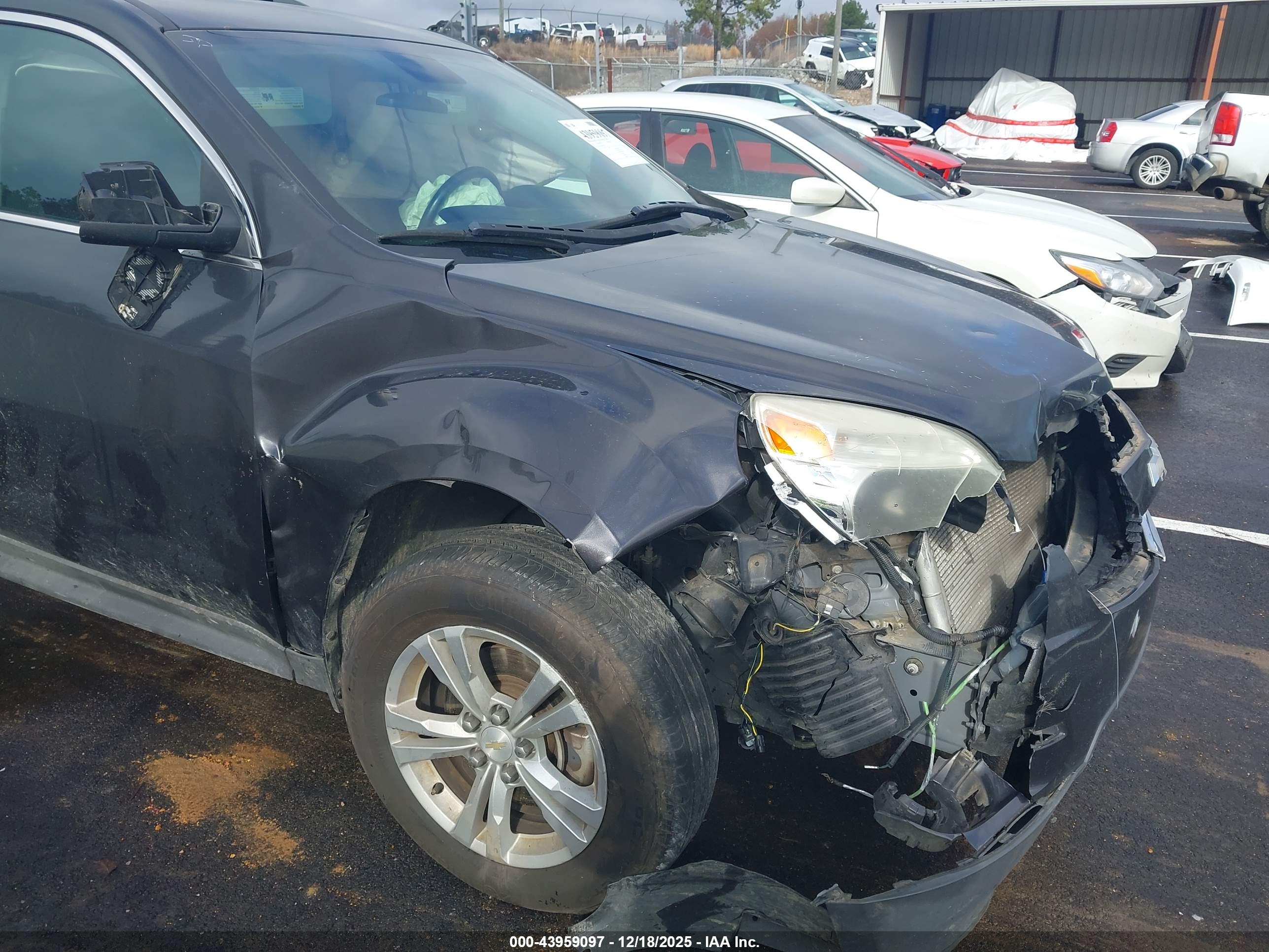 CHEVROLET EQUINOX image 6
