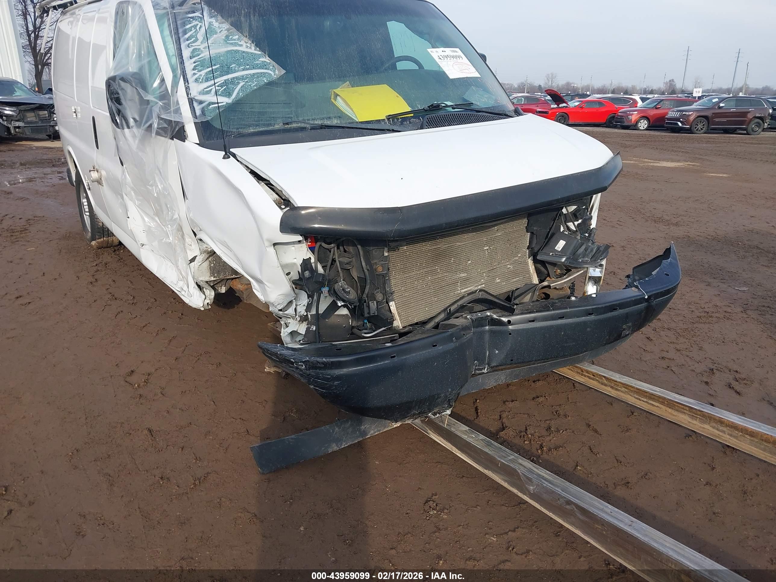 GMC SAVANA image 6
