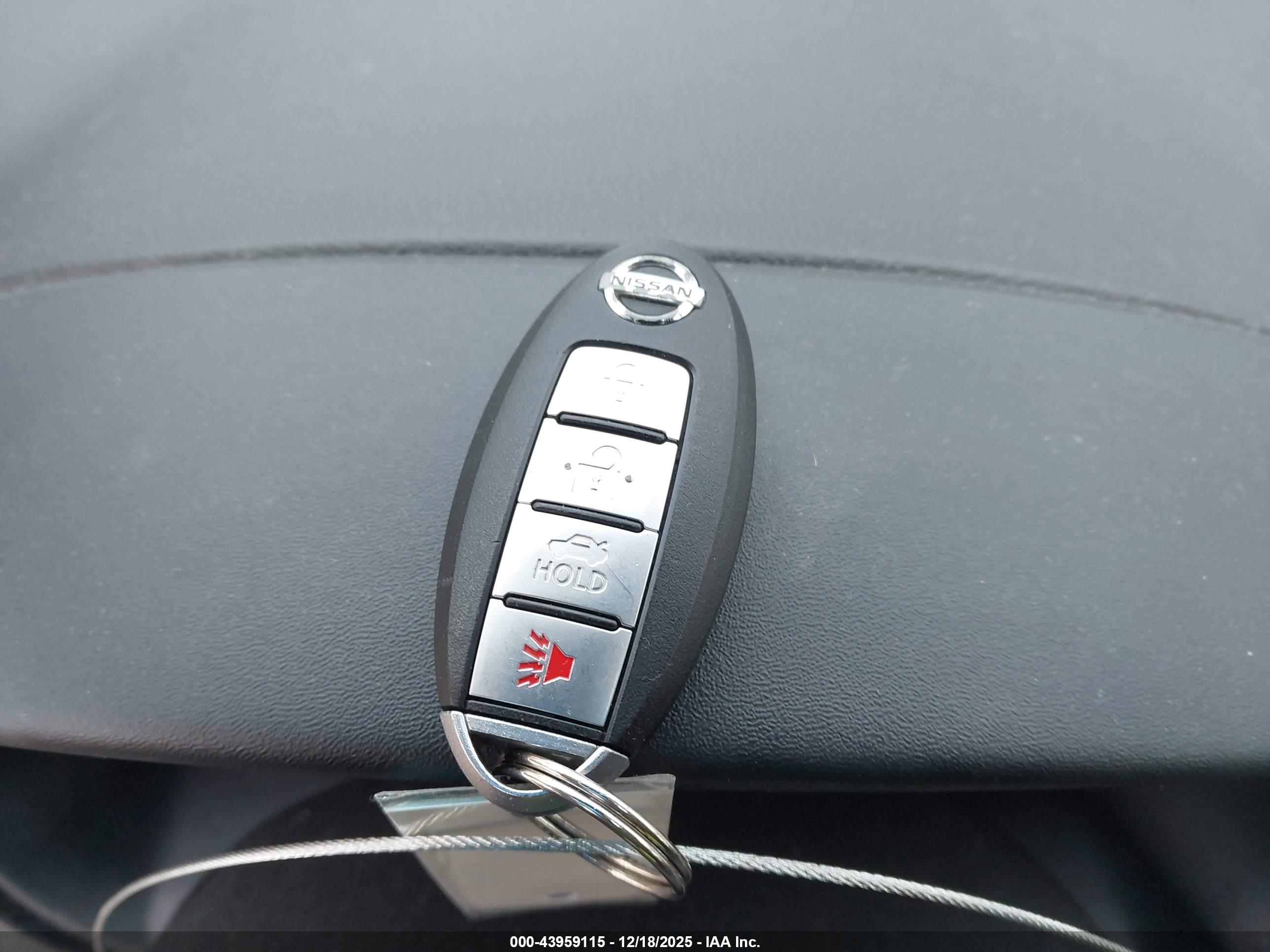 NISSAN SENTRA image 11
