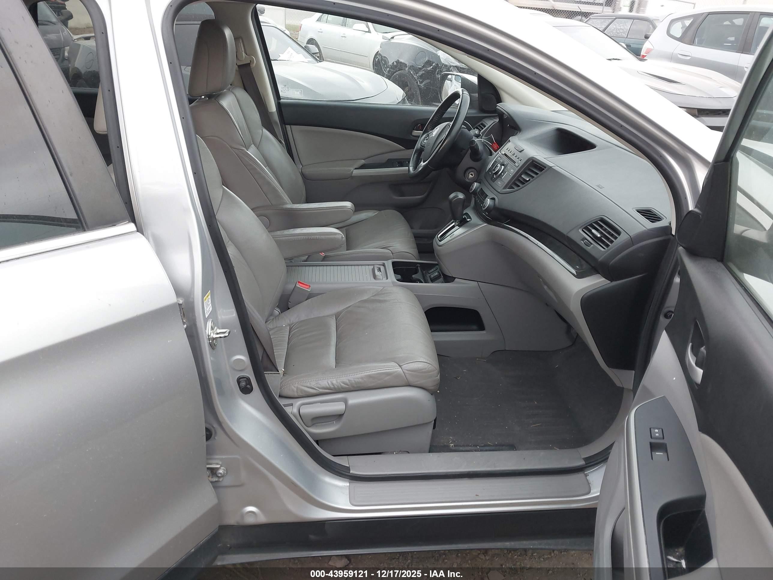 HONDA CR-V image 5