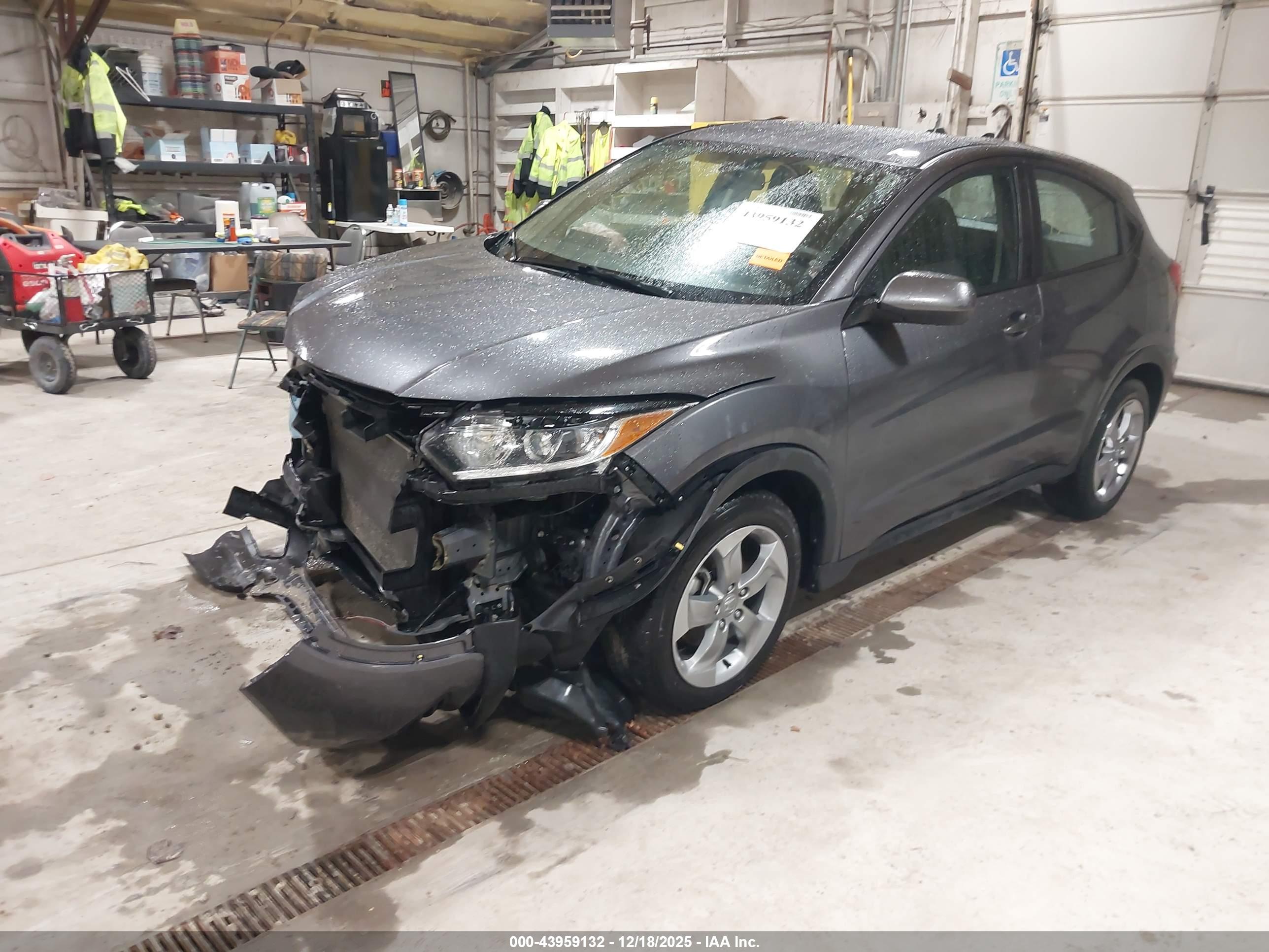 HONDA HR-V image 2