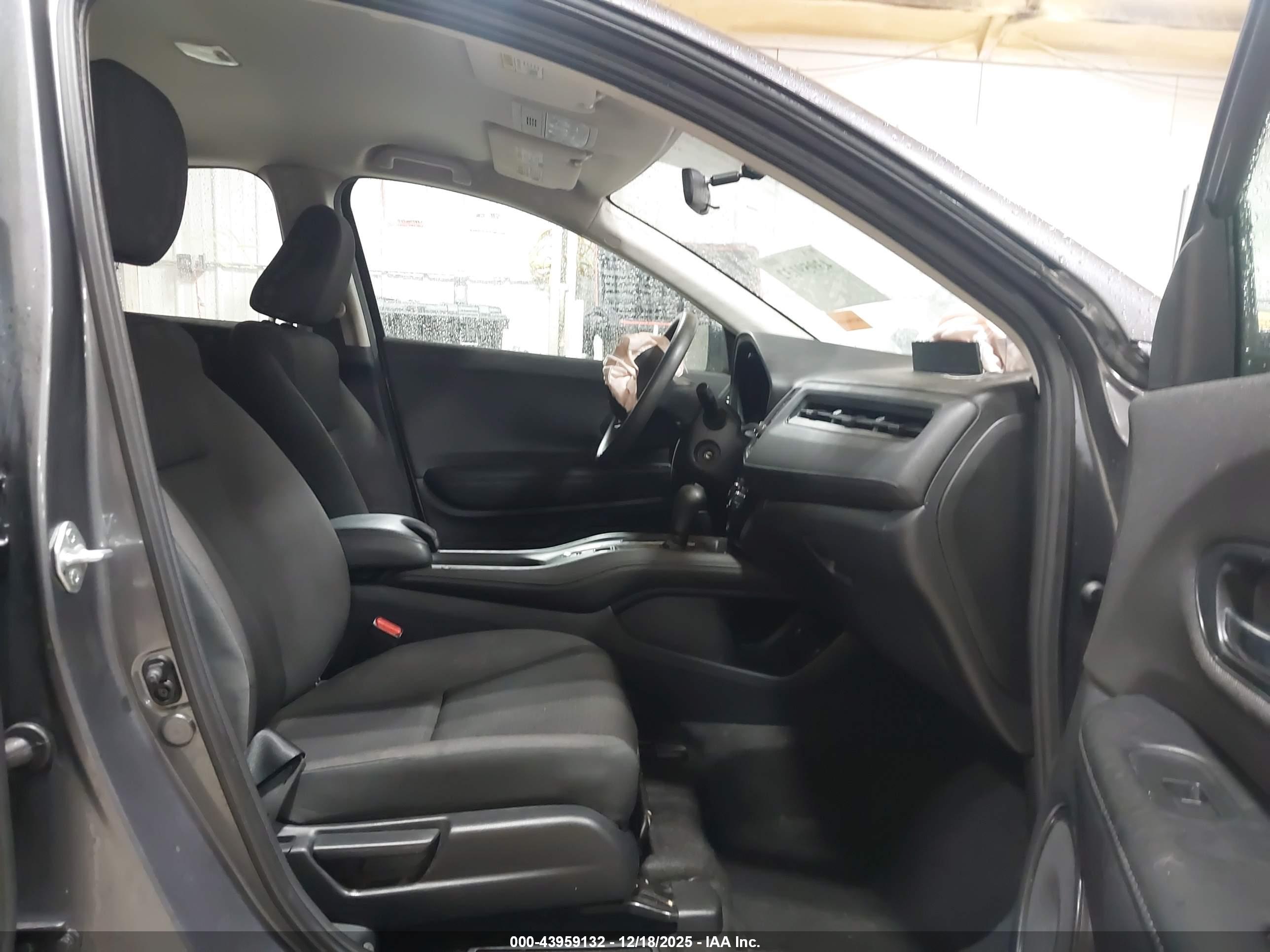 HONDA HR-V image 5
