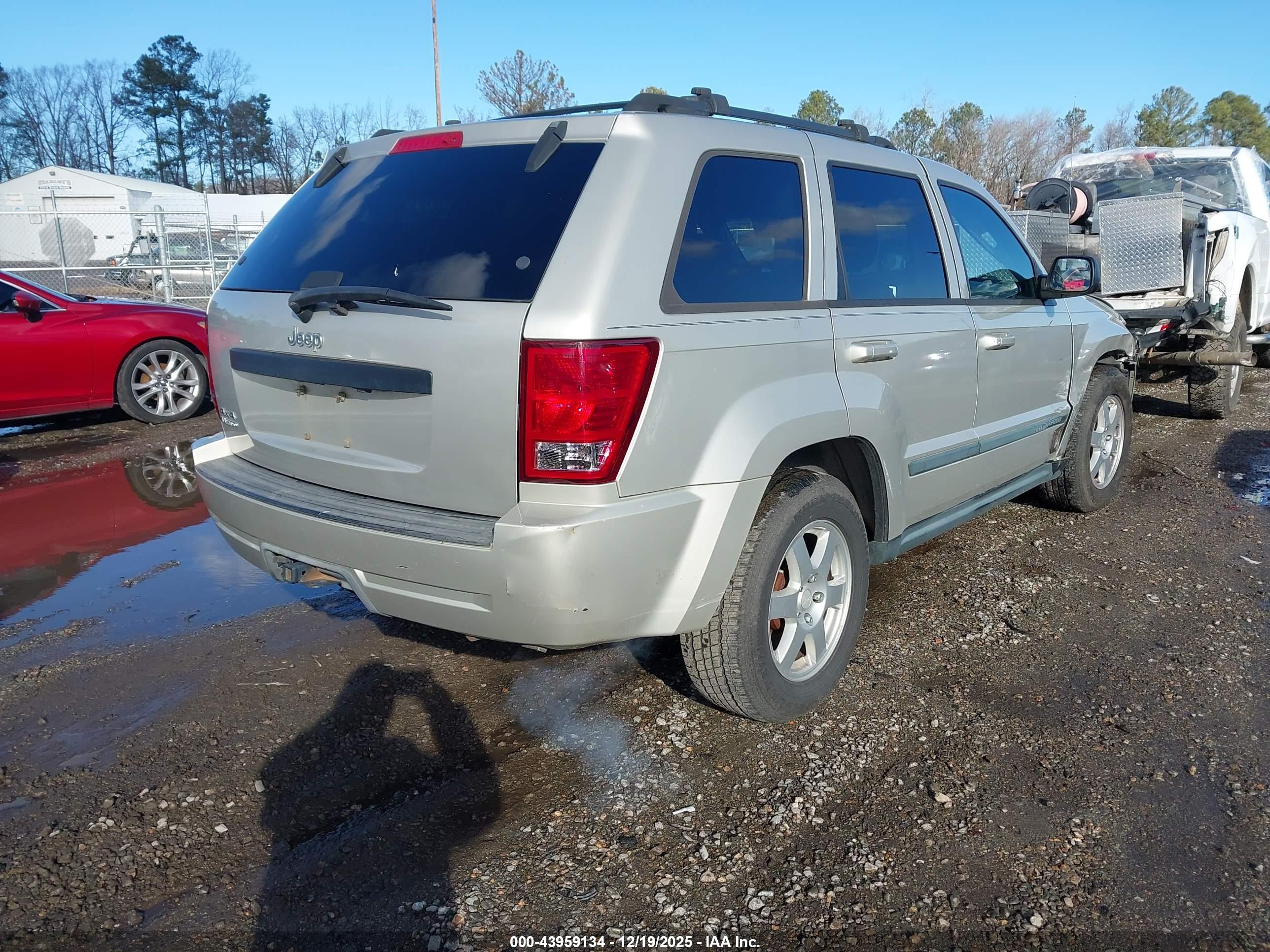 JEEP GRAND image 4