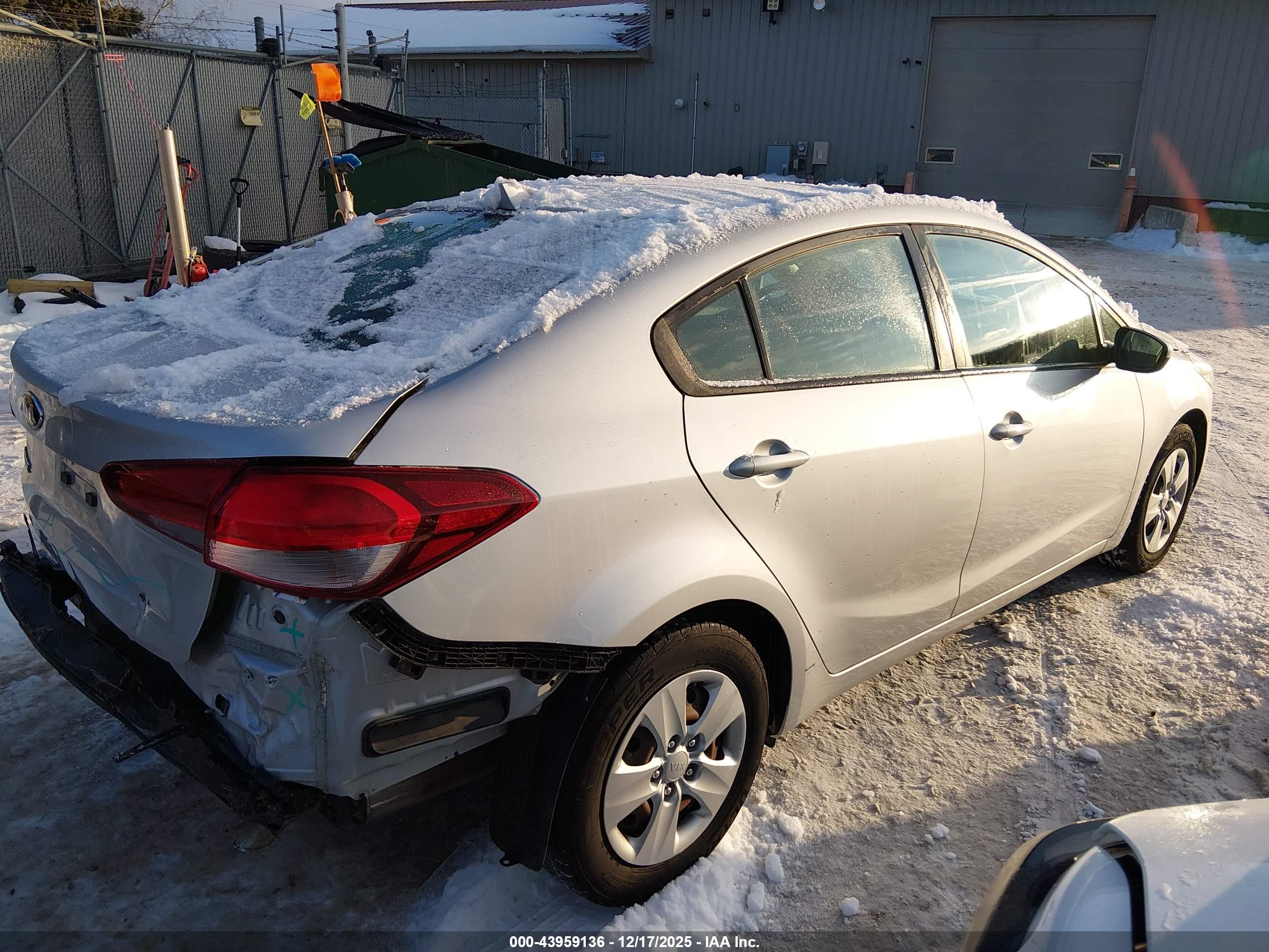 KIA FORTE image 4