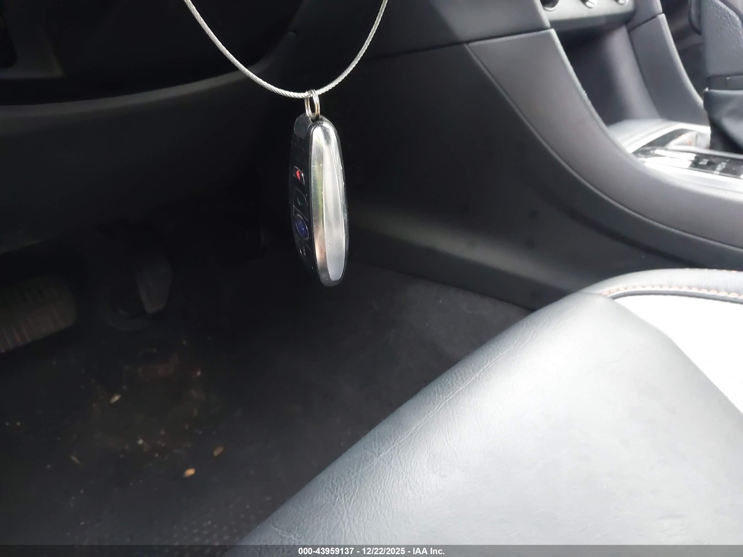 SUBARU CROSSTREK image 11