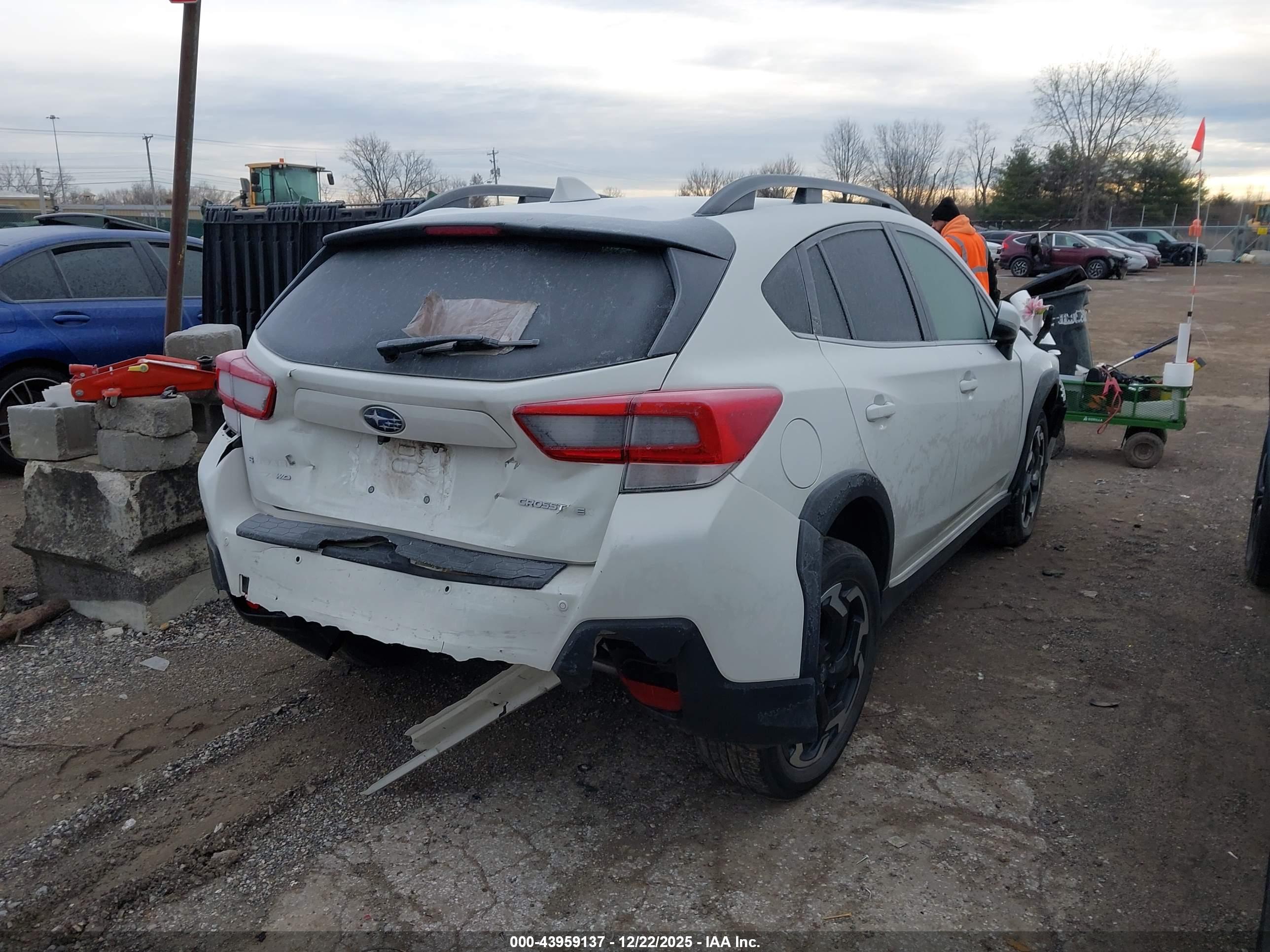 SUBARU CROSSTREK image 4