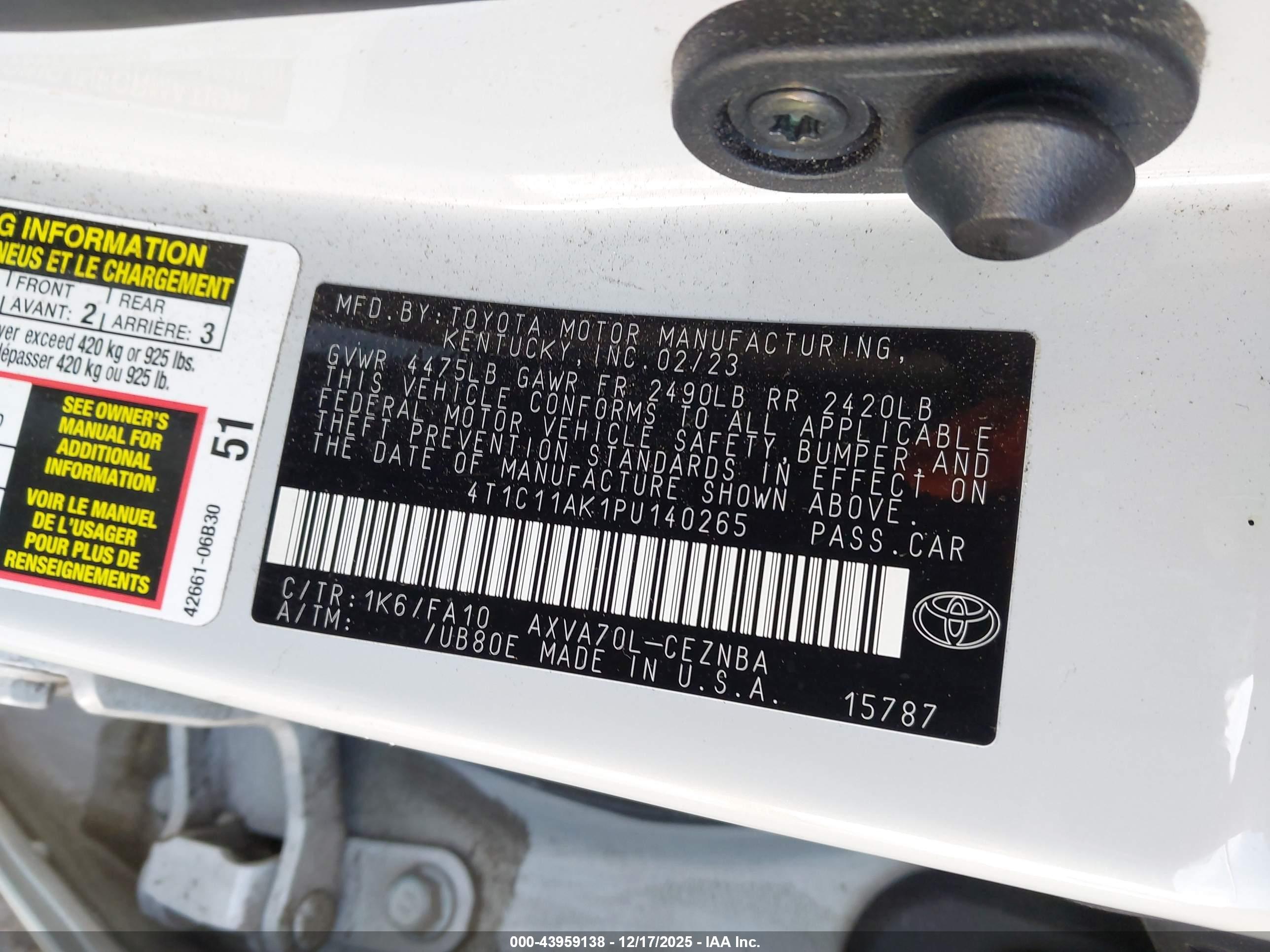 TOYOTA CAMRY image 9