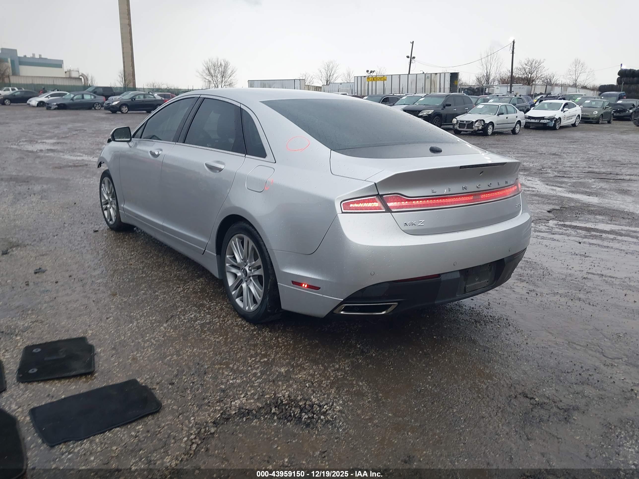 LINCOLN MKZ image 3