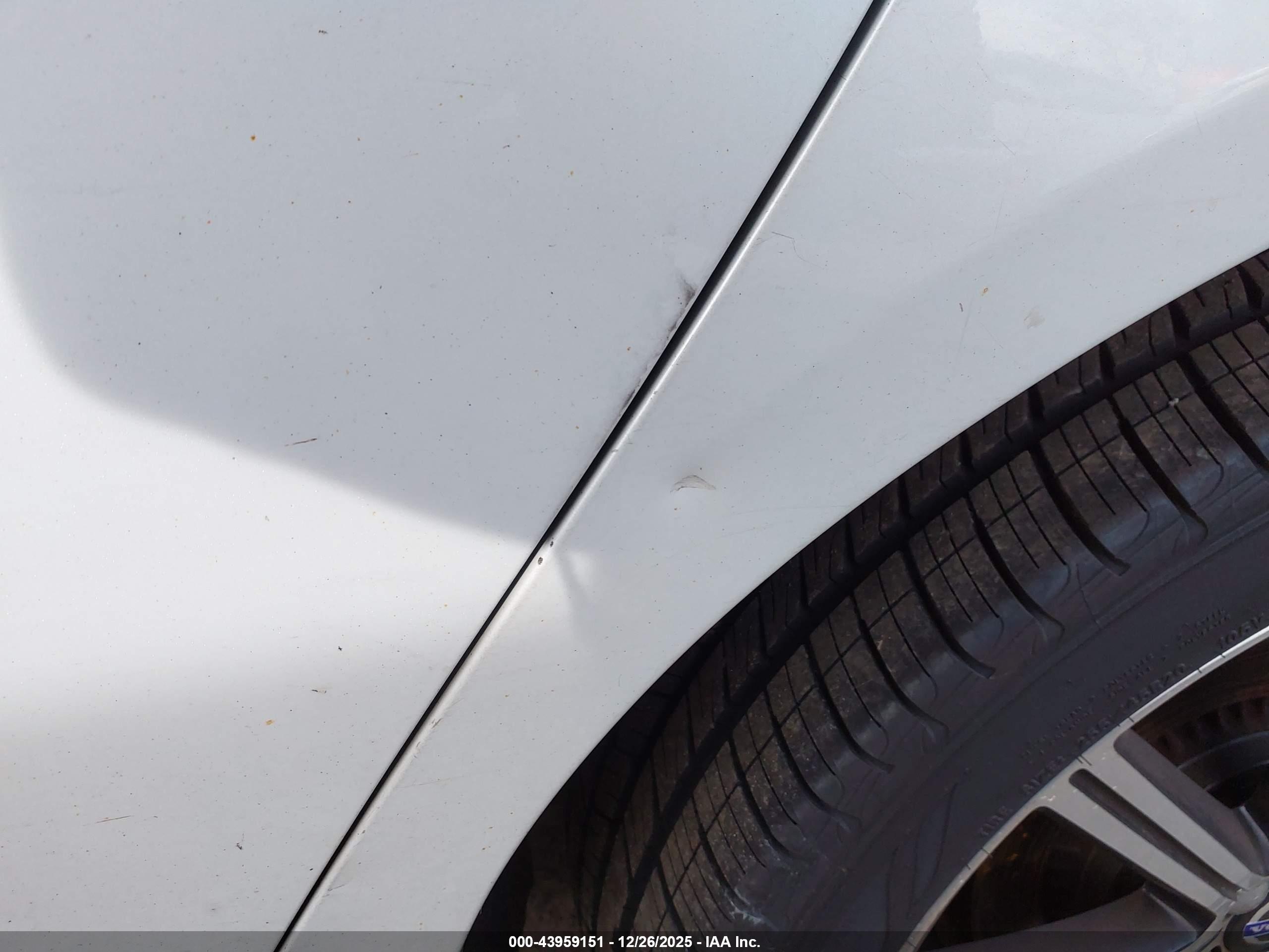 VOLVO XC60 image 6