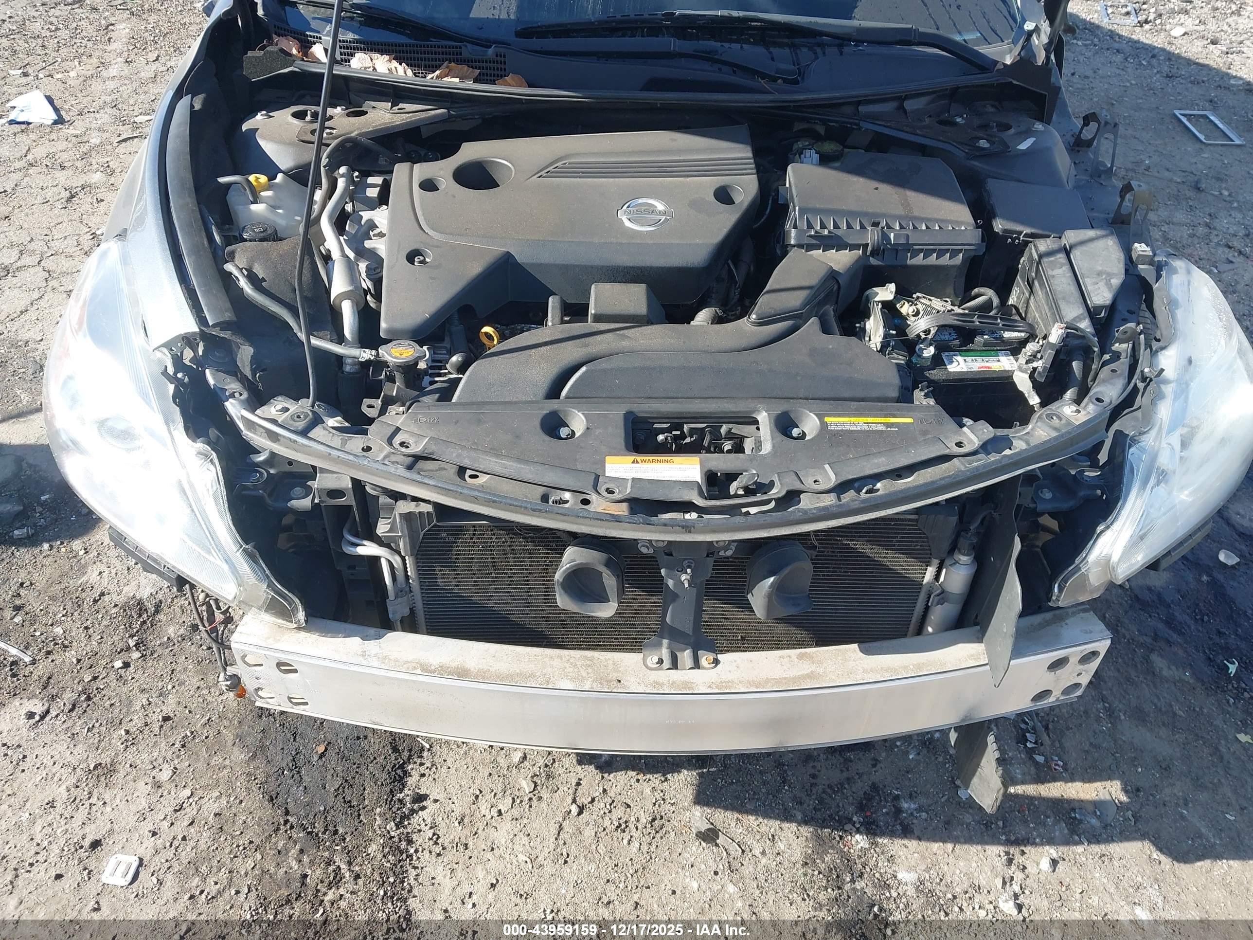 NISSAN ALTIMA image 10