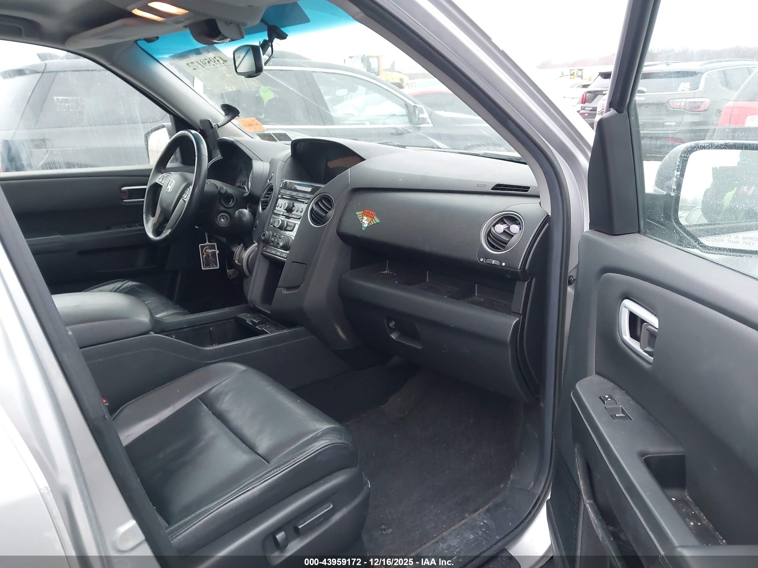 HONDA PILOT image 5