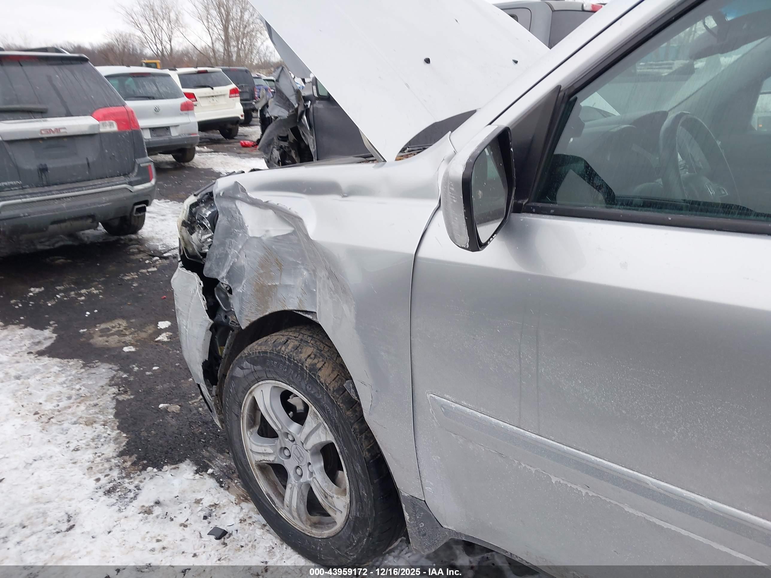 HONDA PILOT image 6