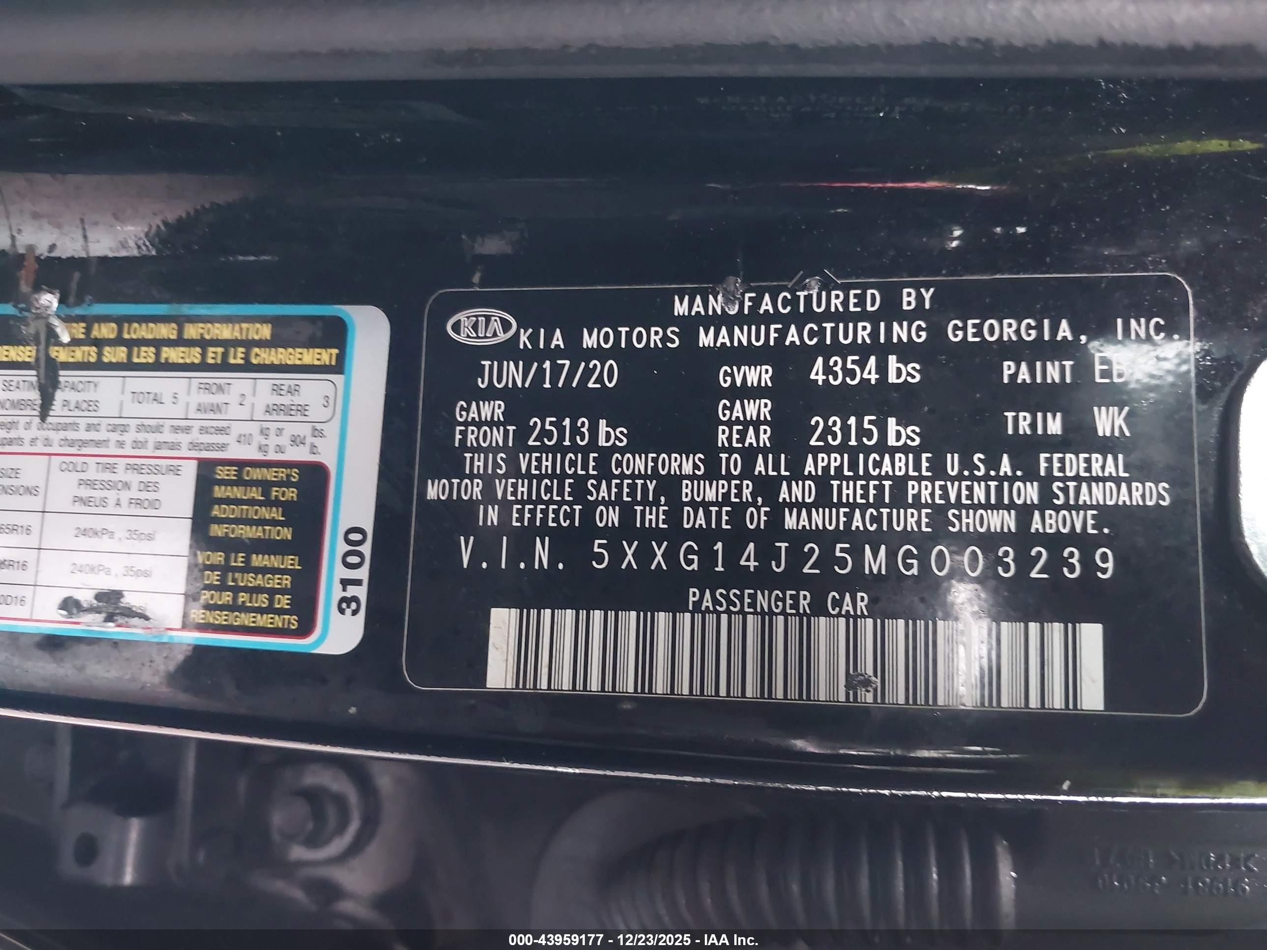 KIA K5 image 9