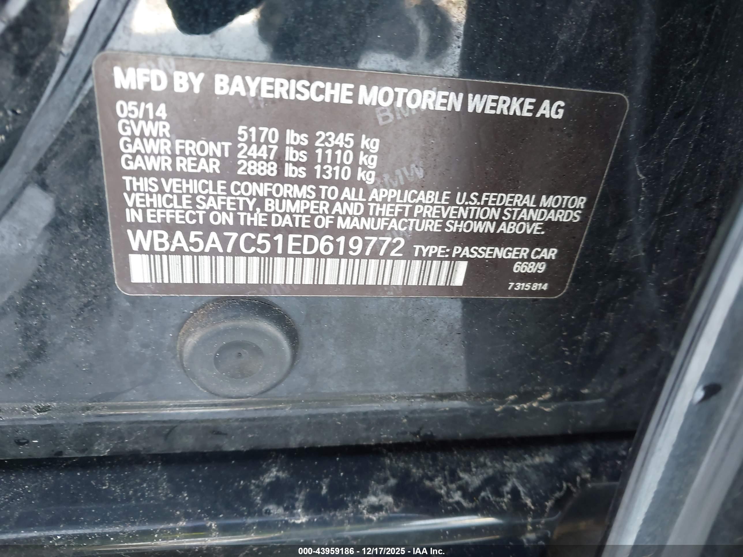 BMW 528I image 9