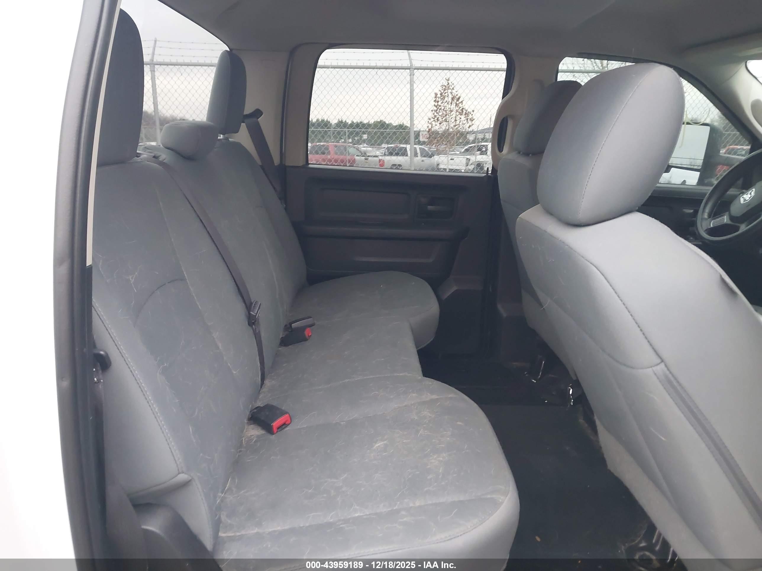 RAM 1500 image 8