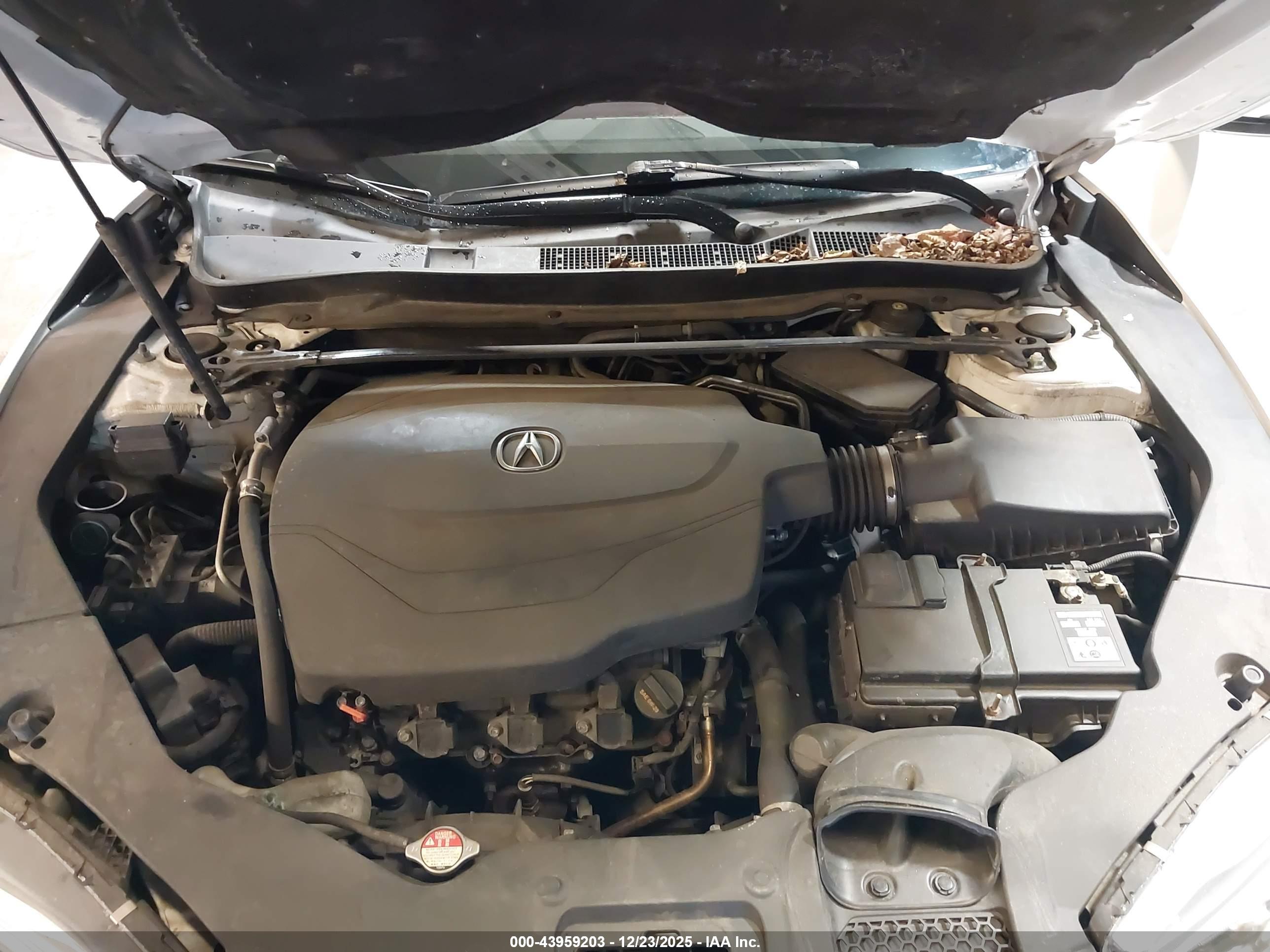 ACURA TLX image 10