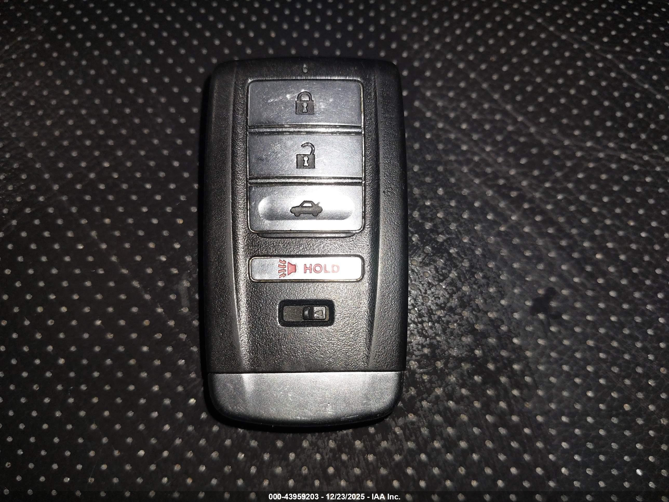 ACURA TLX image 11