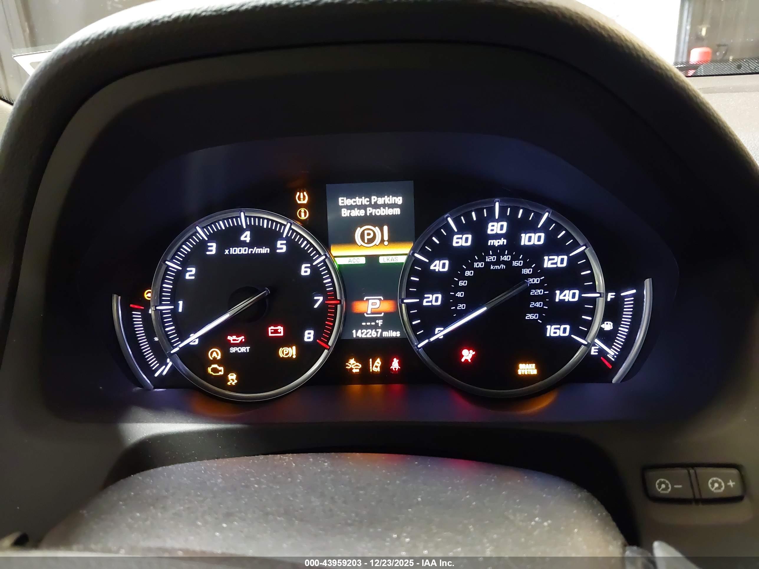 ACURA TLX image 7