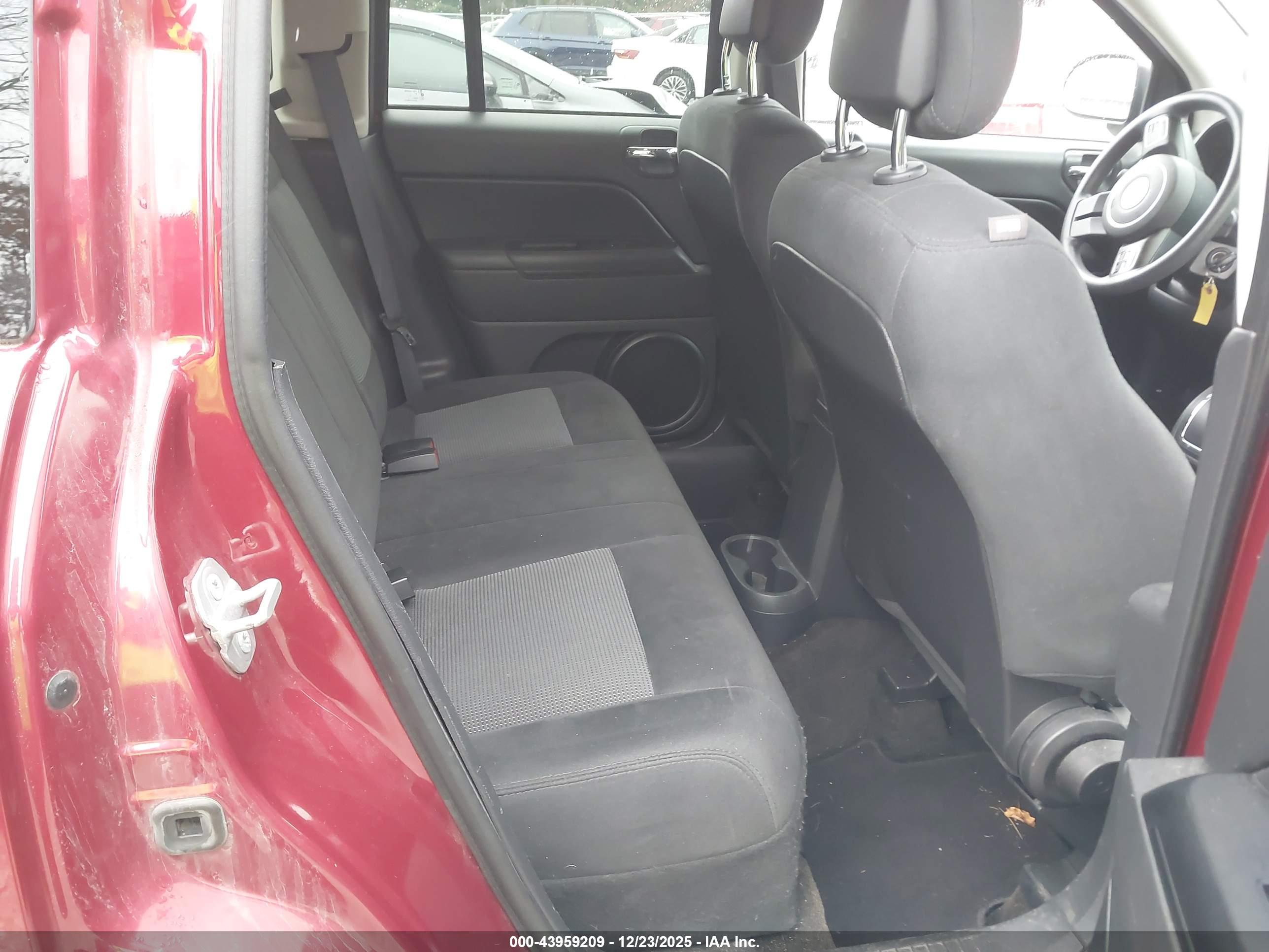 JEEP COMPASS image 8