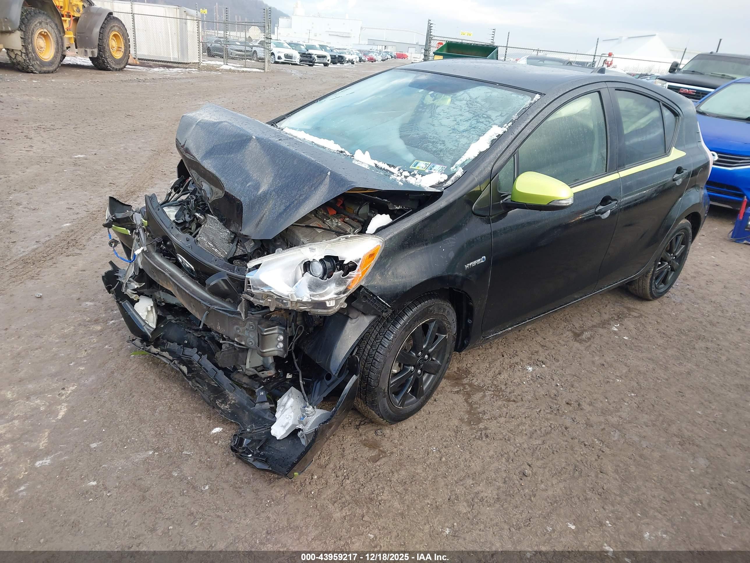TOYOTA PRIUS image 2