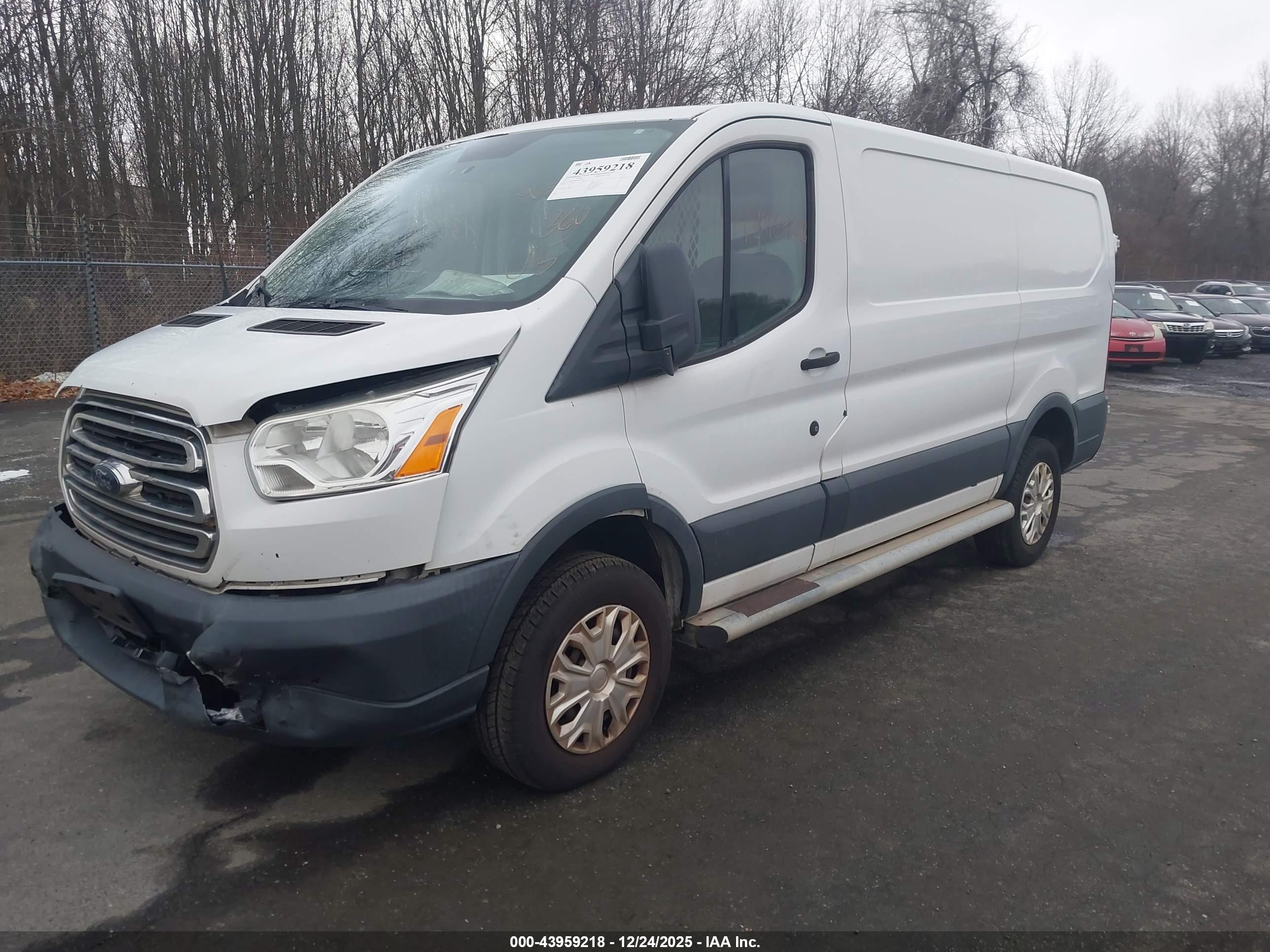 FORD TRANSIT-250 image 2