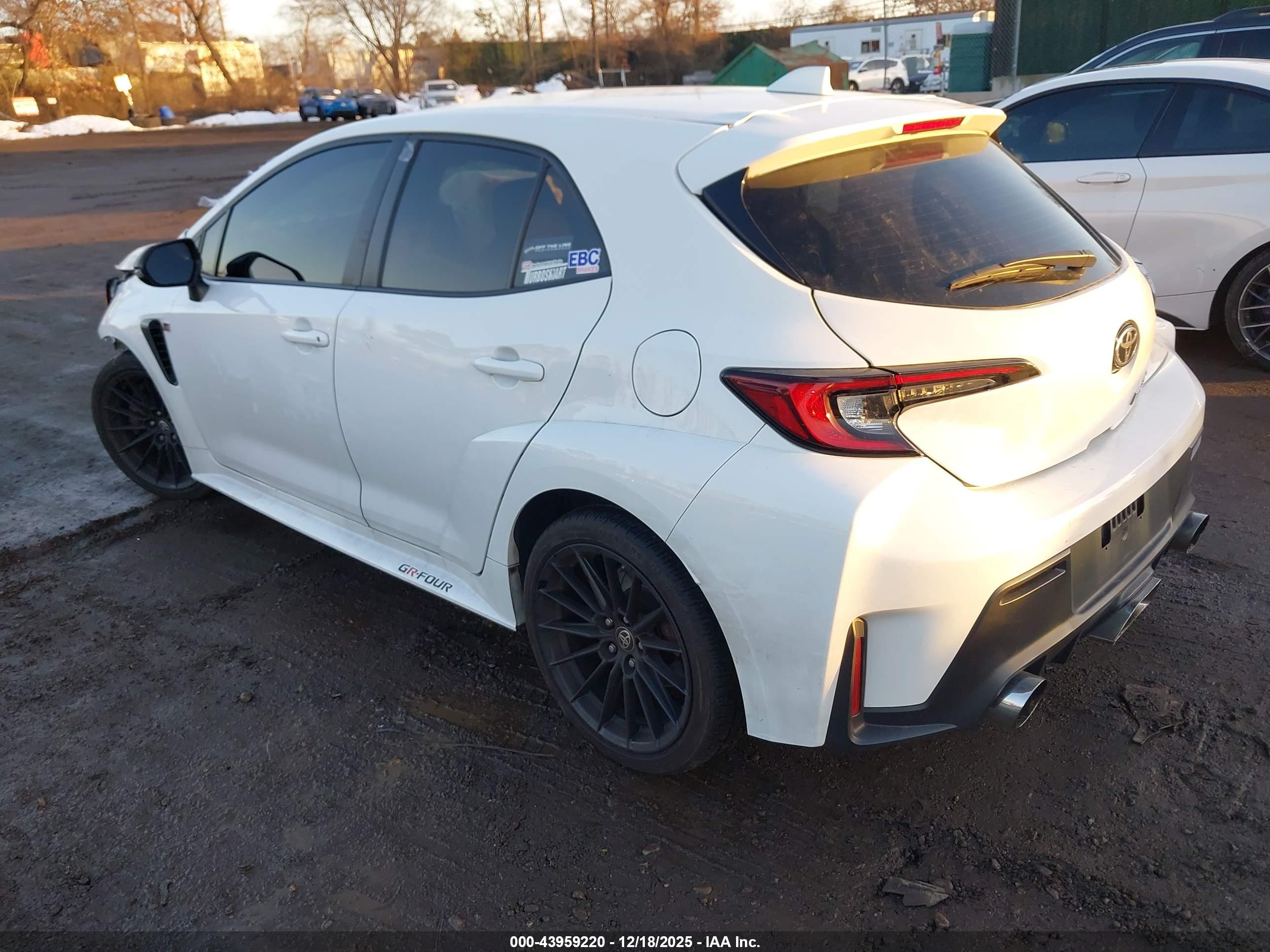 TOYOTA GR image 3