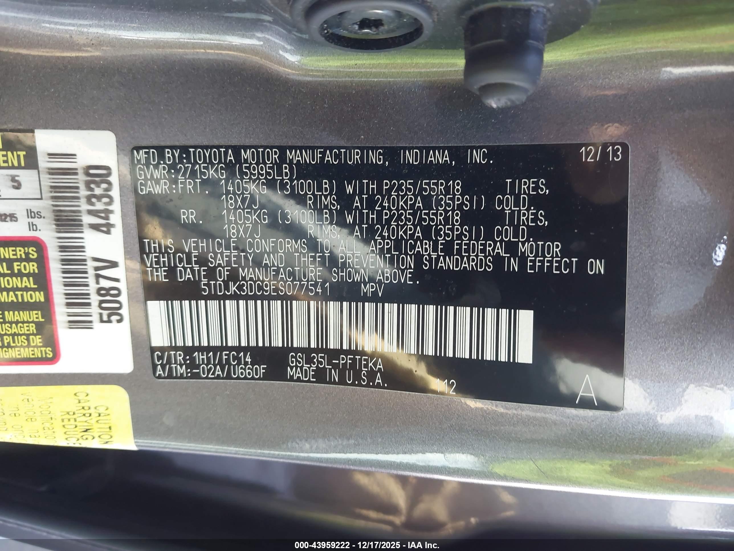 TOYOTA SIENNA image 9