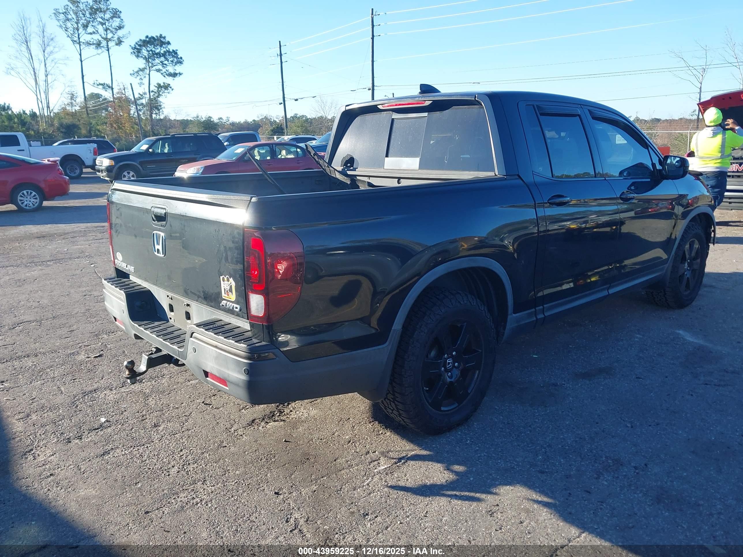 HONDA RIDGELINE image 4