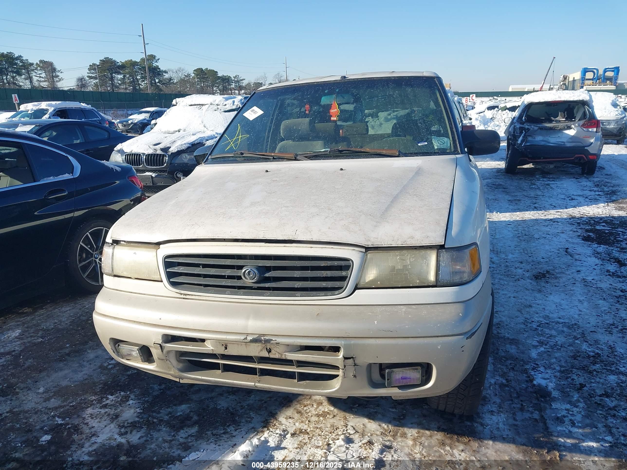 MAZDA MPV image 6