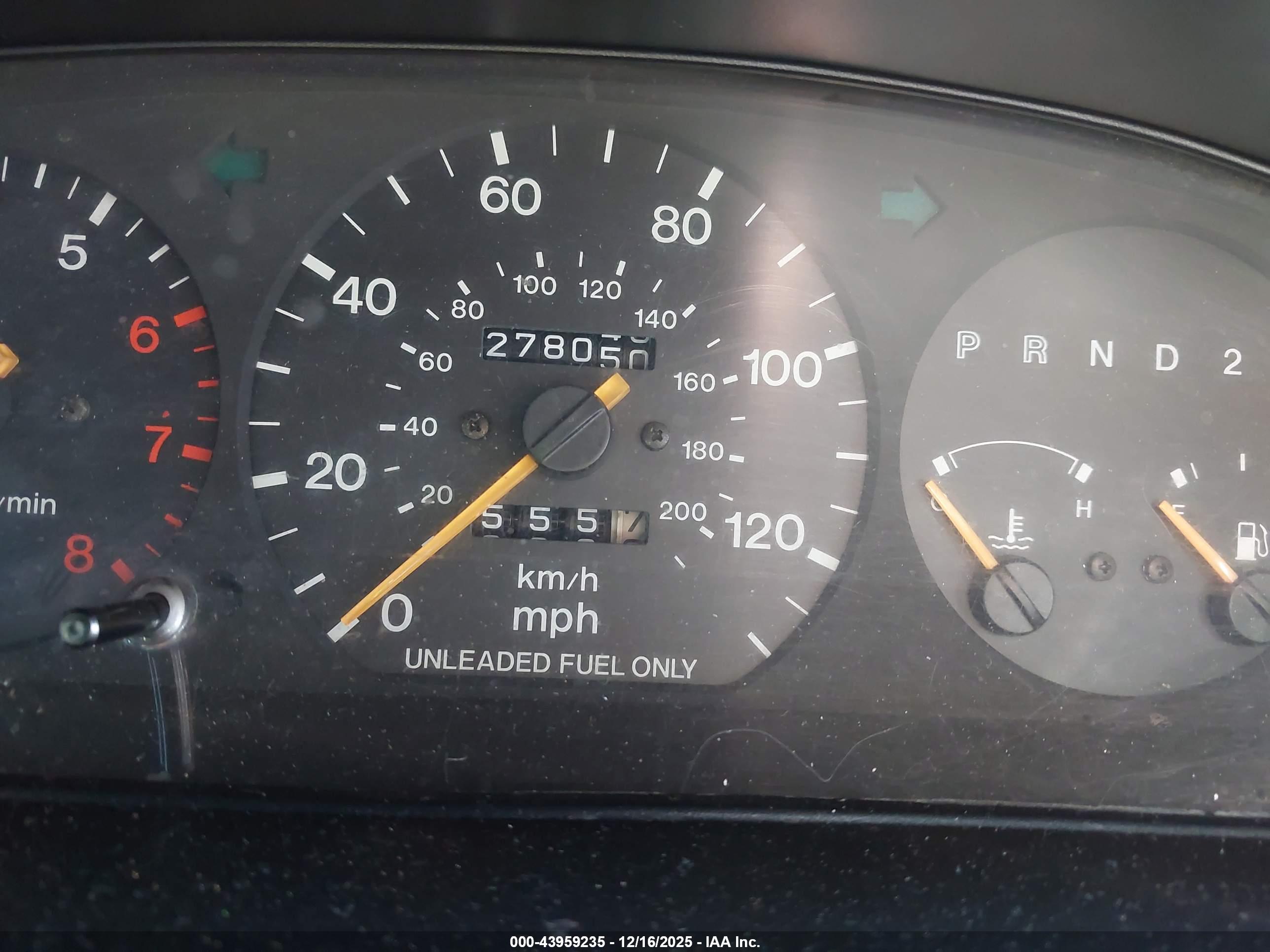 MAZDA MPV image 7