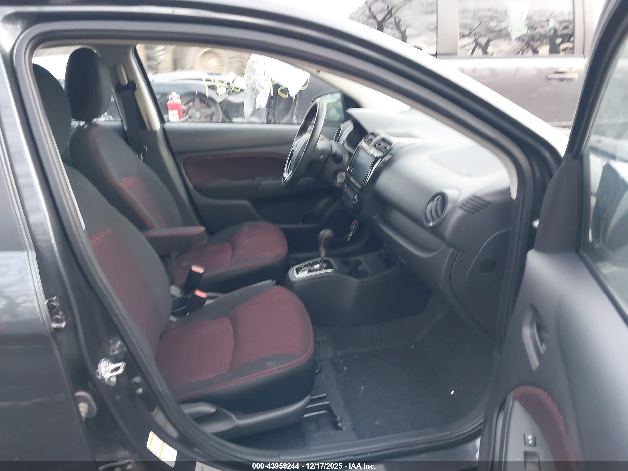 MITSUBISHI MIRAGE image 5
