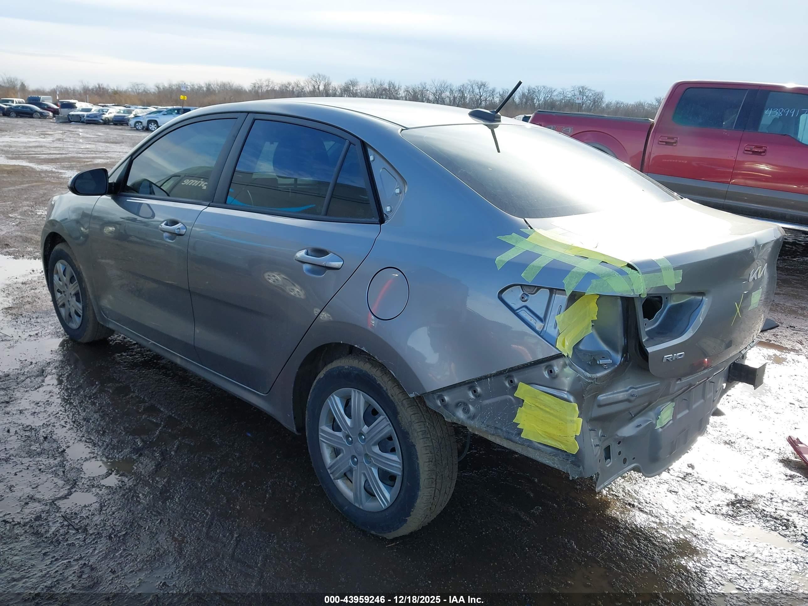 KIA RIO image 3