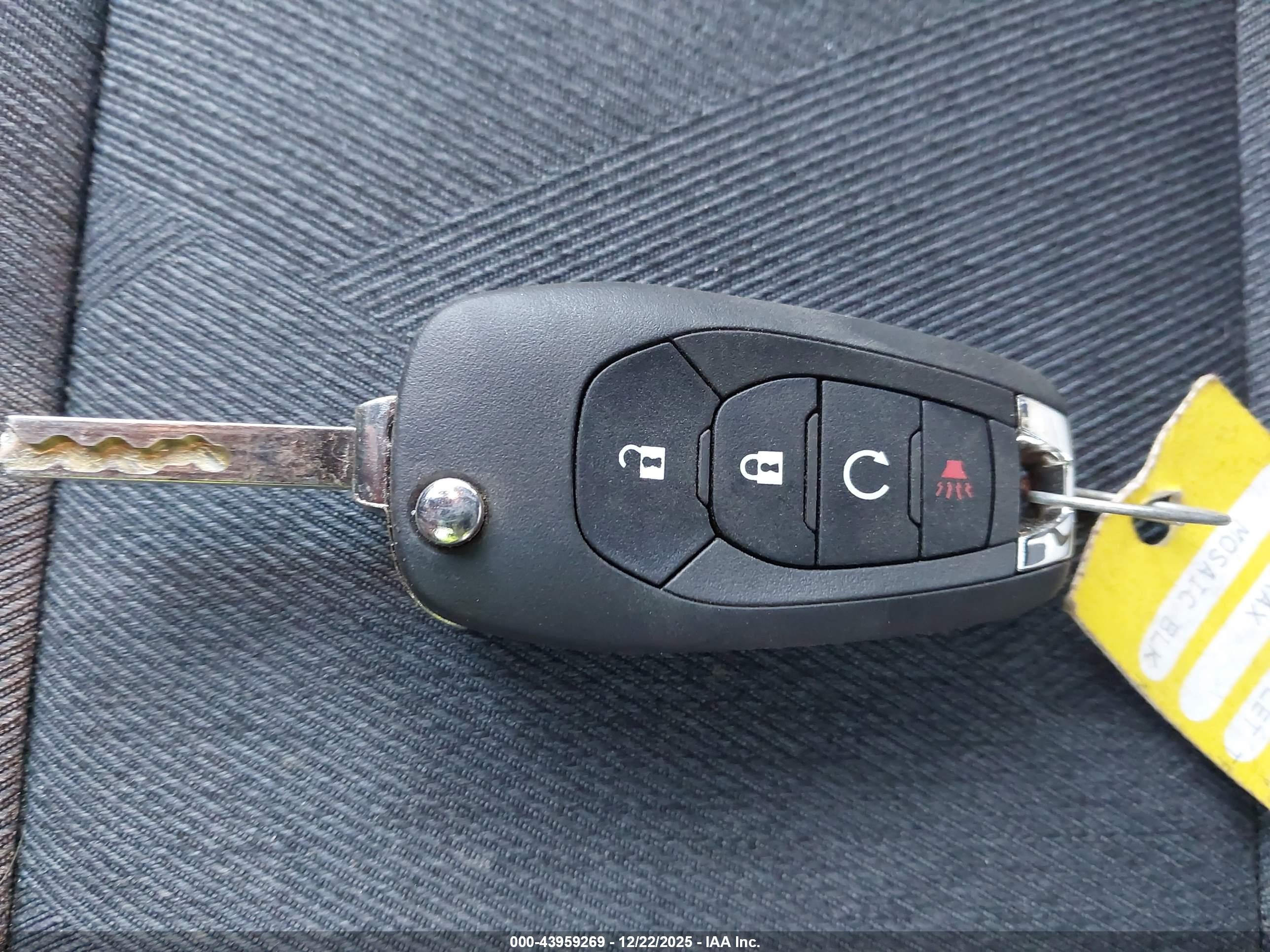 CHEVROLET TRAX image 11