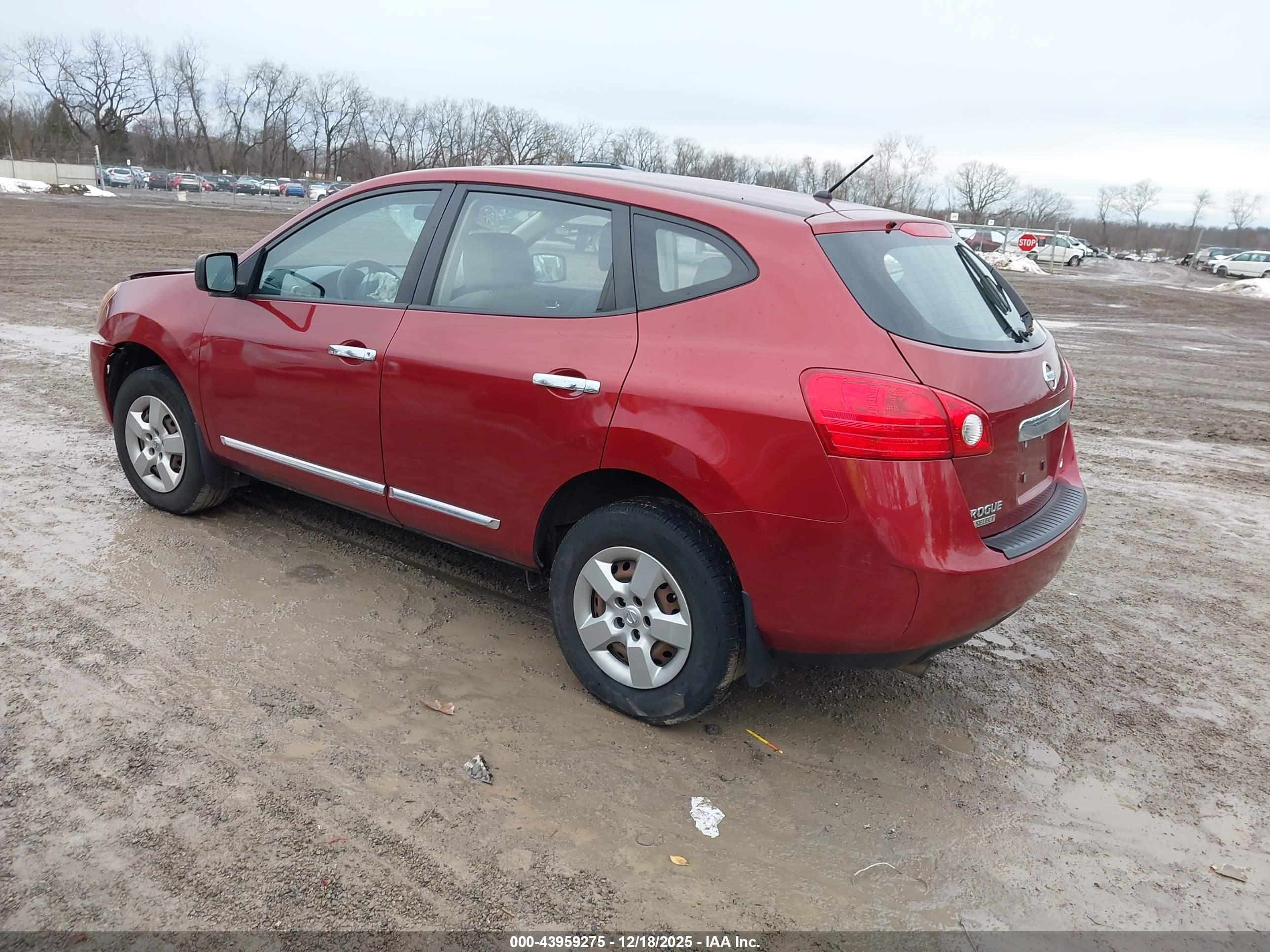 NISSAN ROGUE image 3