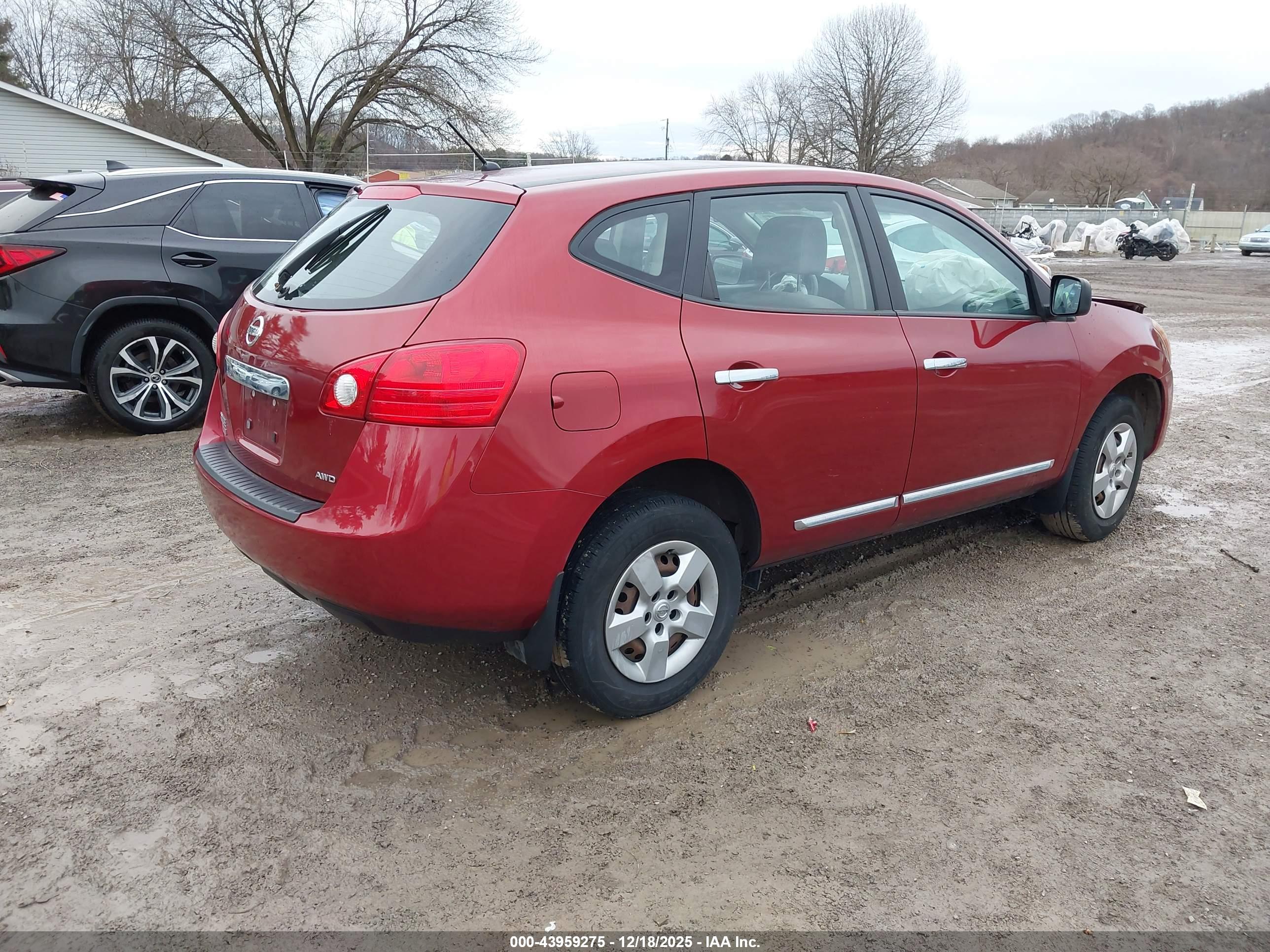 NISSAN ROGUE image 4