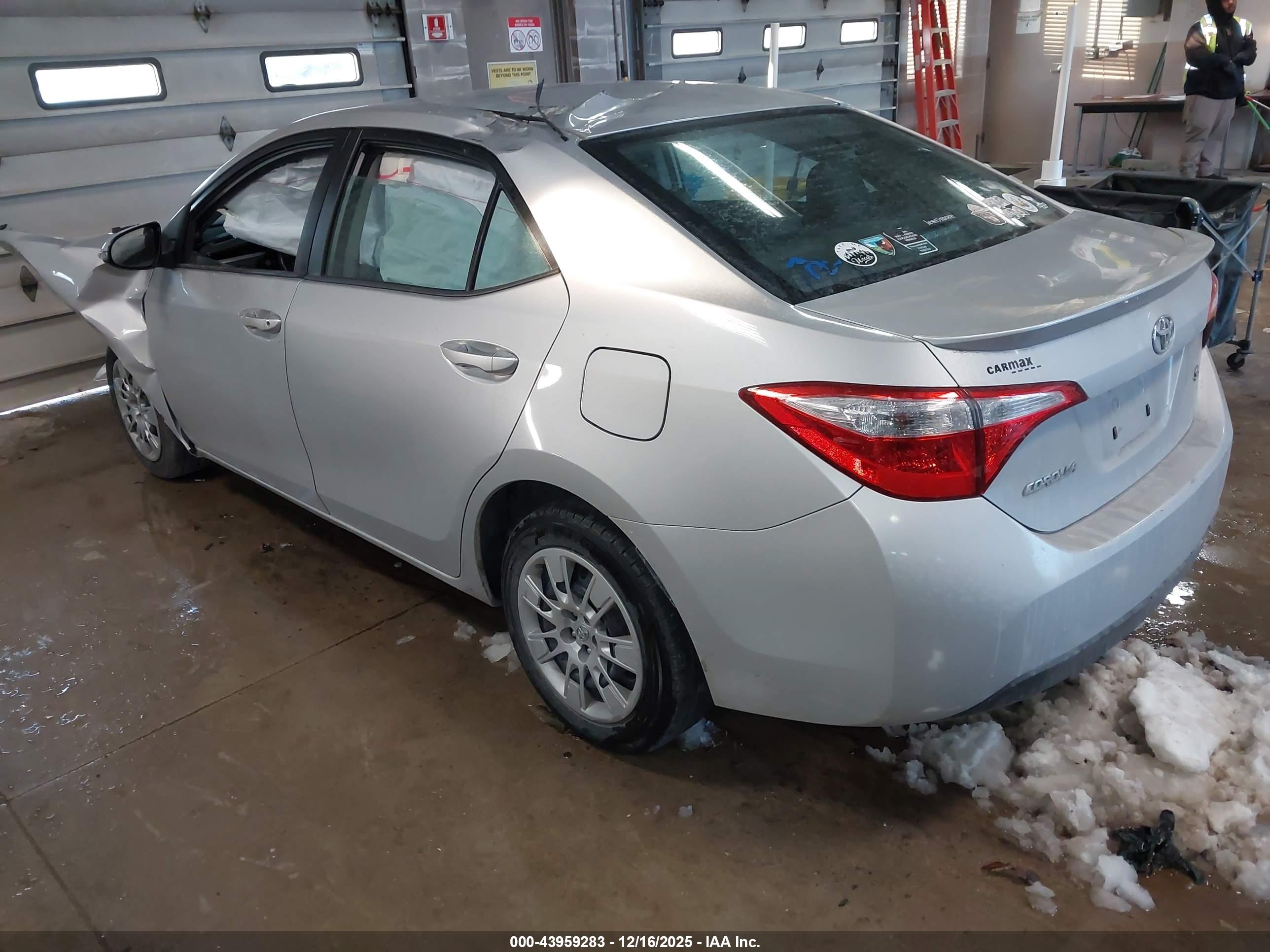 TOYOTA COROLLA image 3