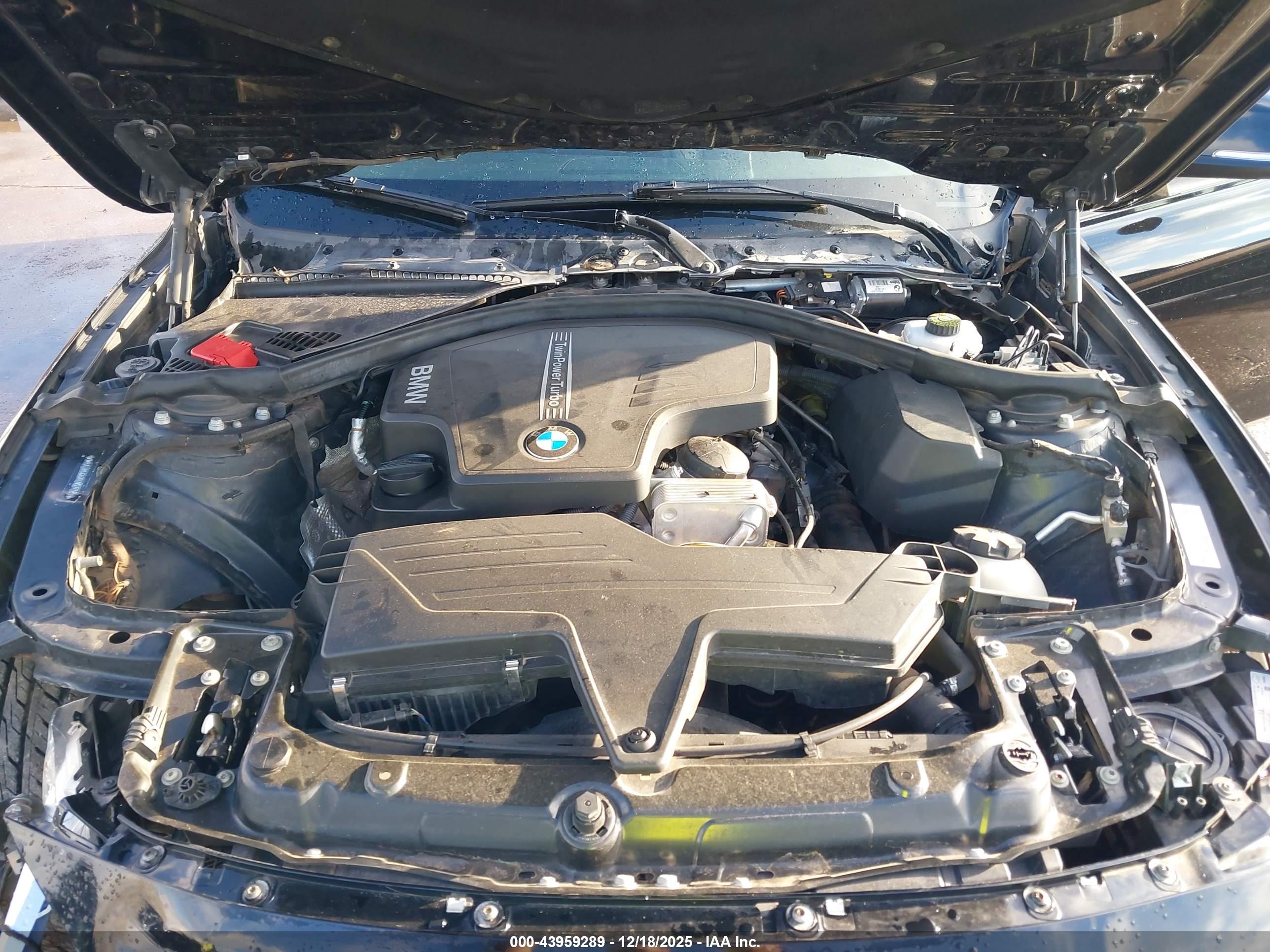 BMW 328I image 10