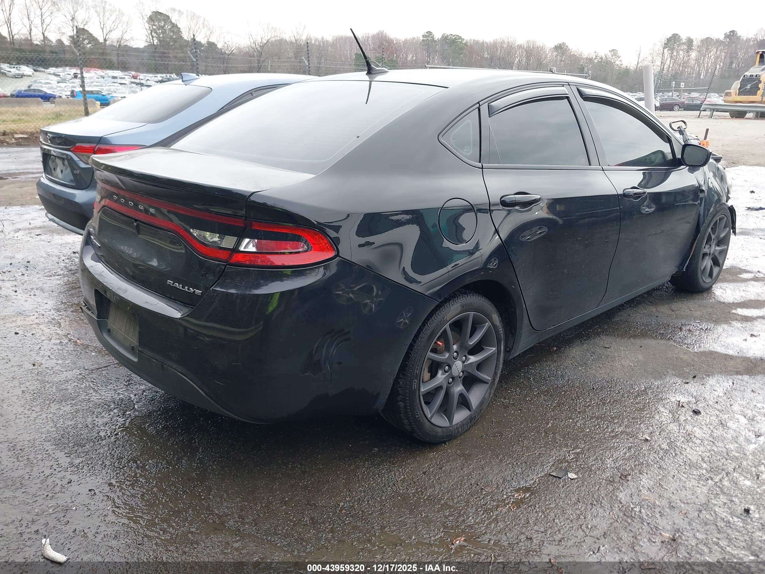 DODGE DART image 4
