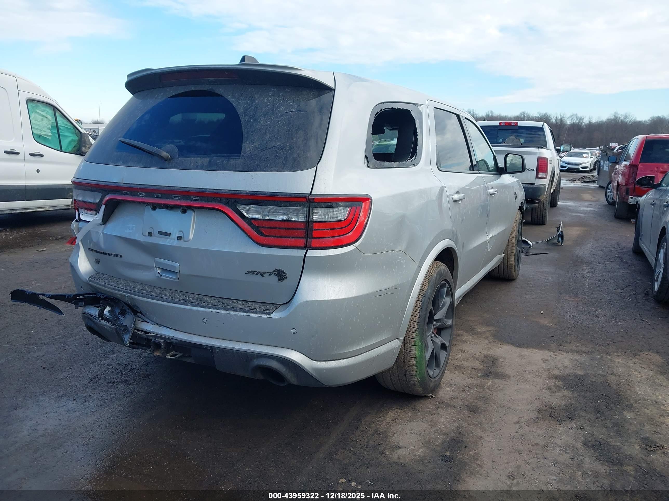 DODGE DURANGO image 4