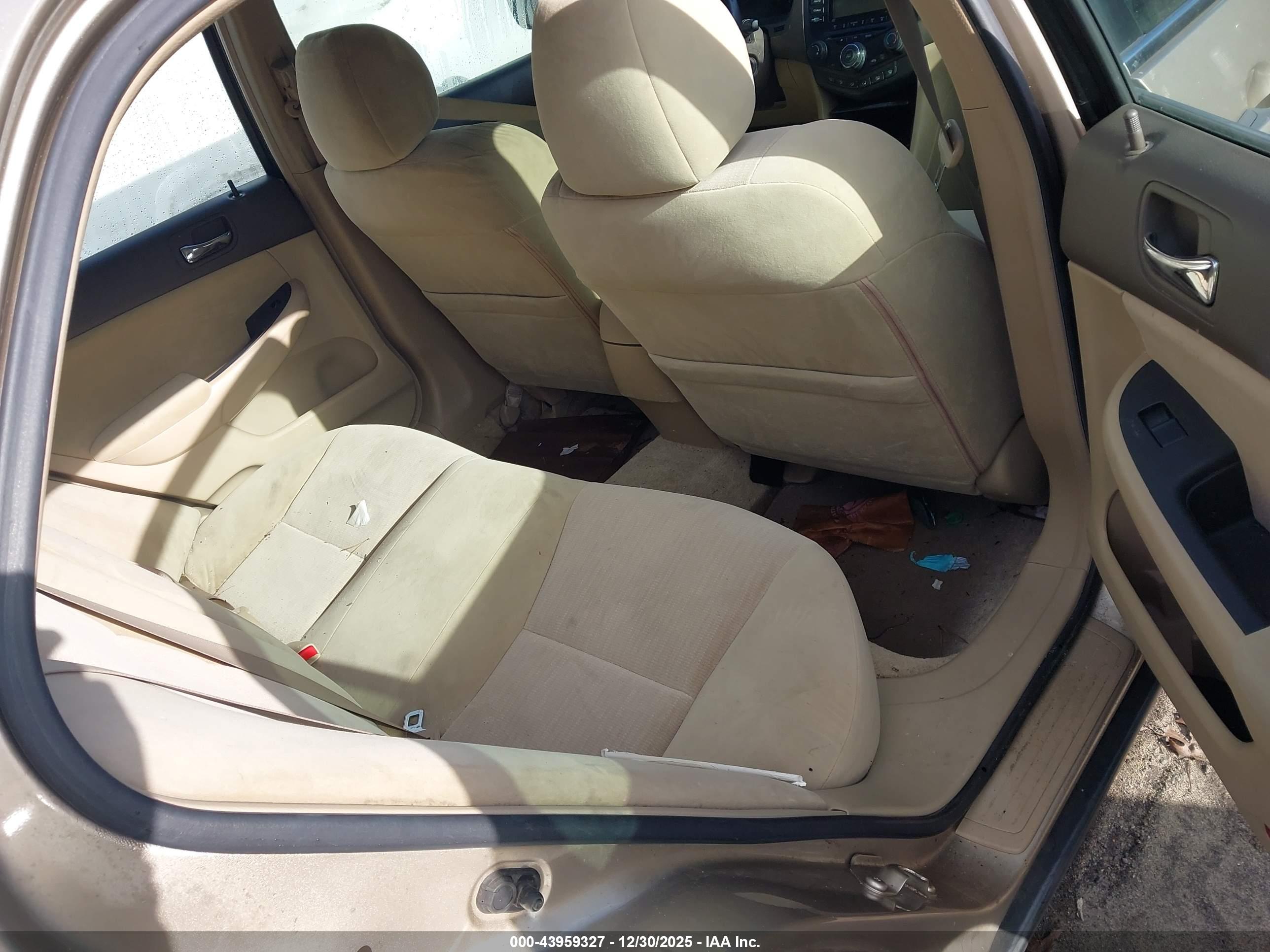 HONDA ACCORD image 8