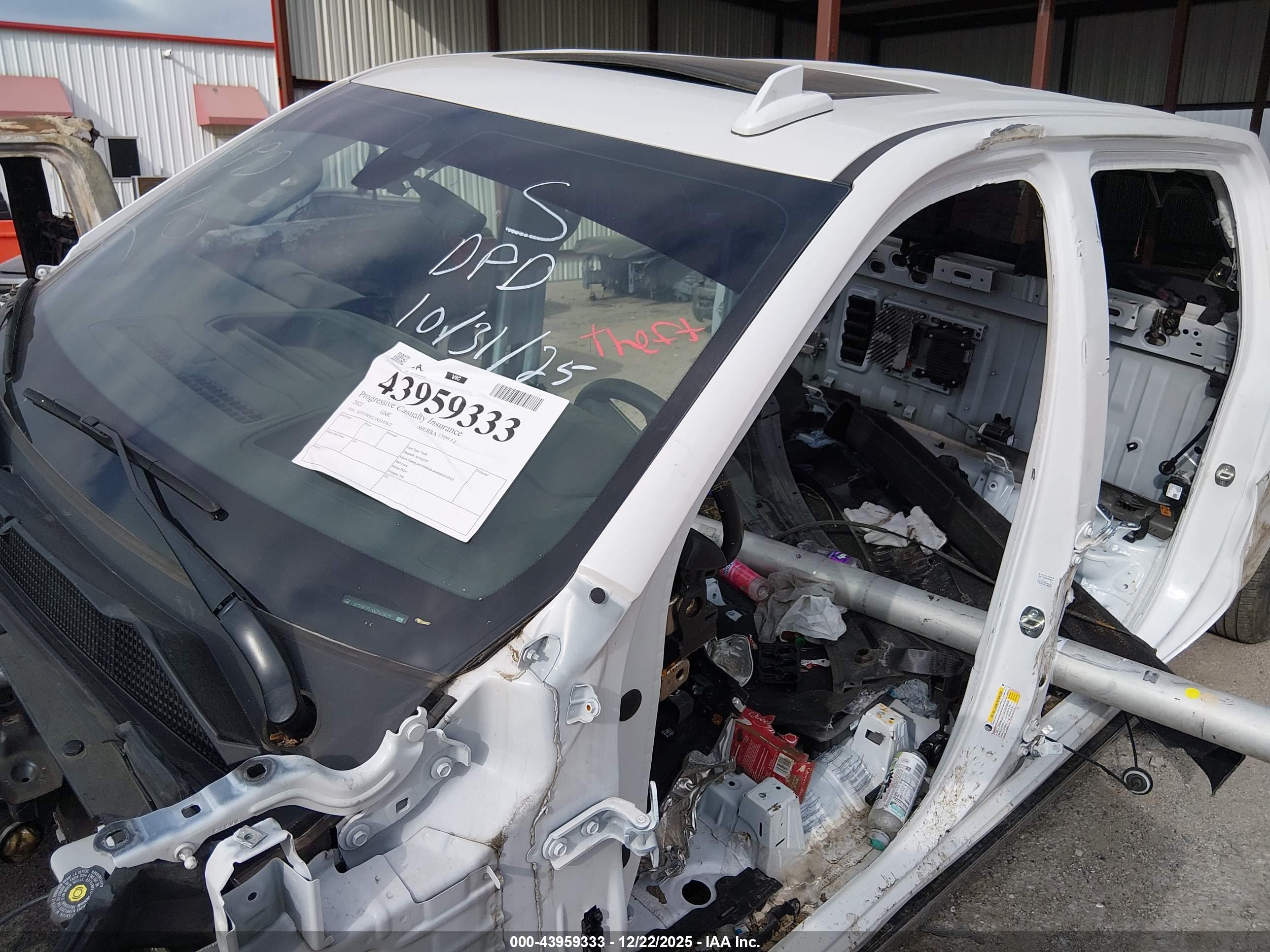 GMC SIERRA image 6