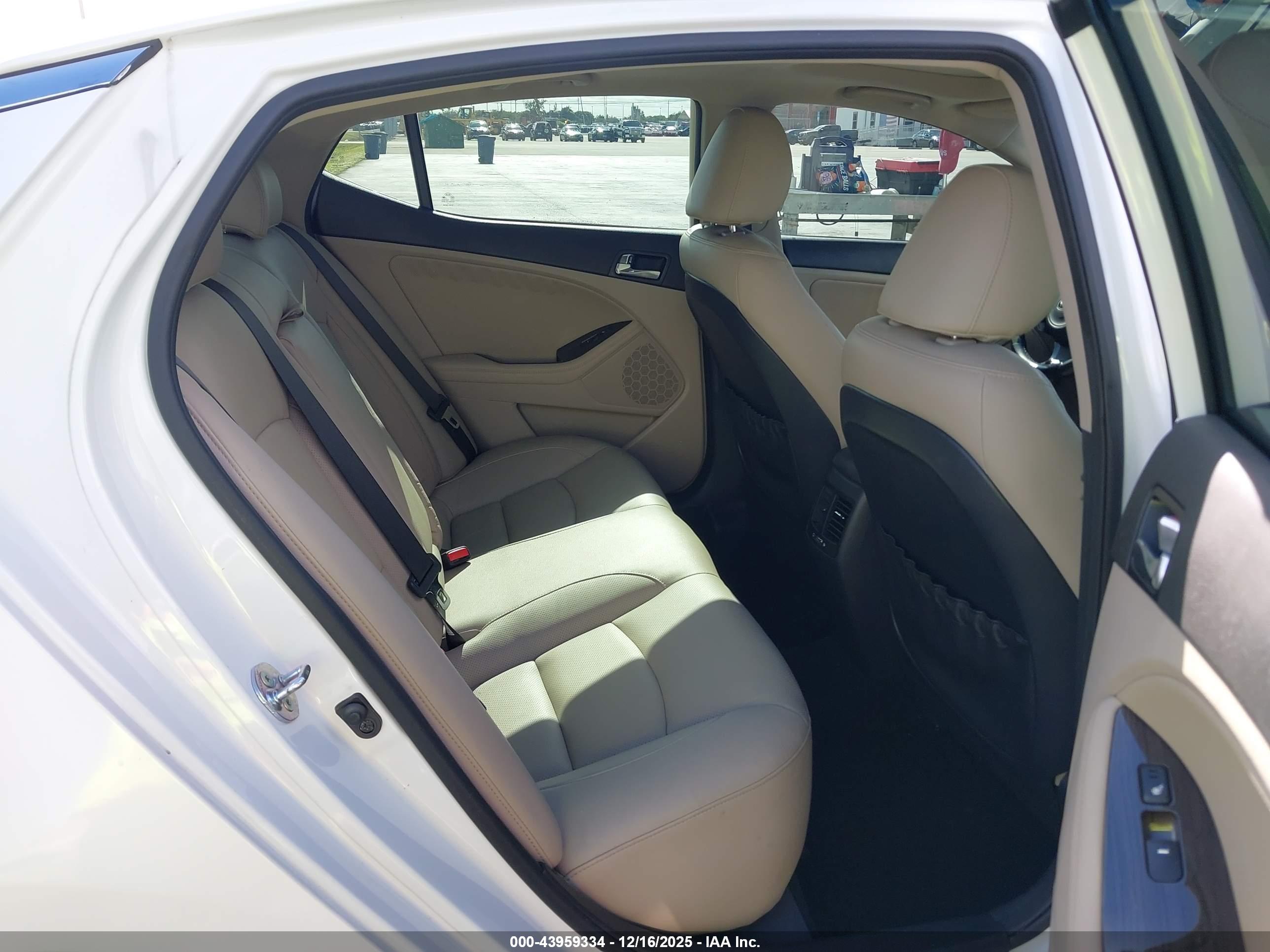 KIA OPTIMA image 8