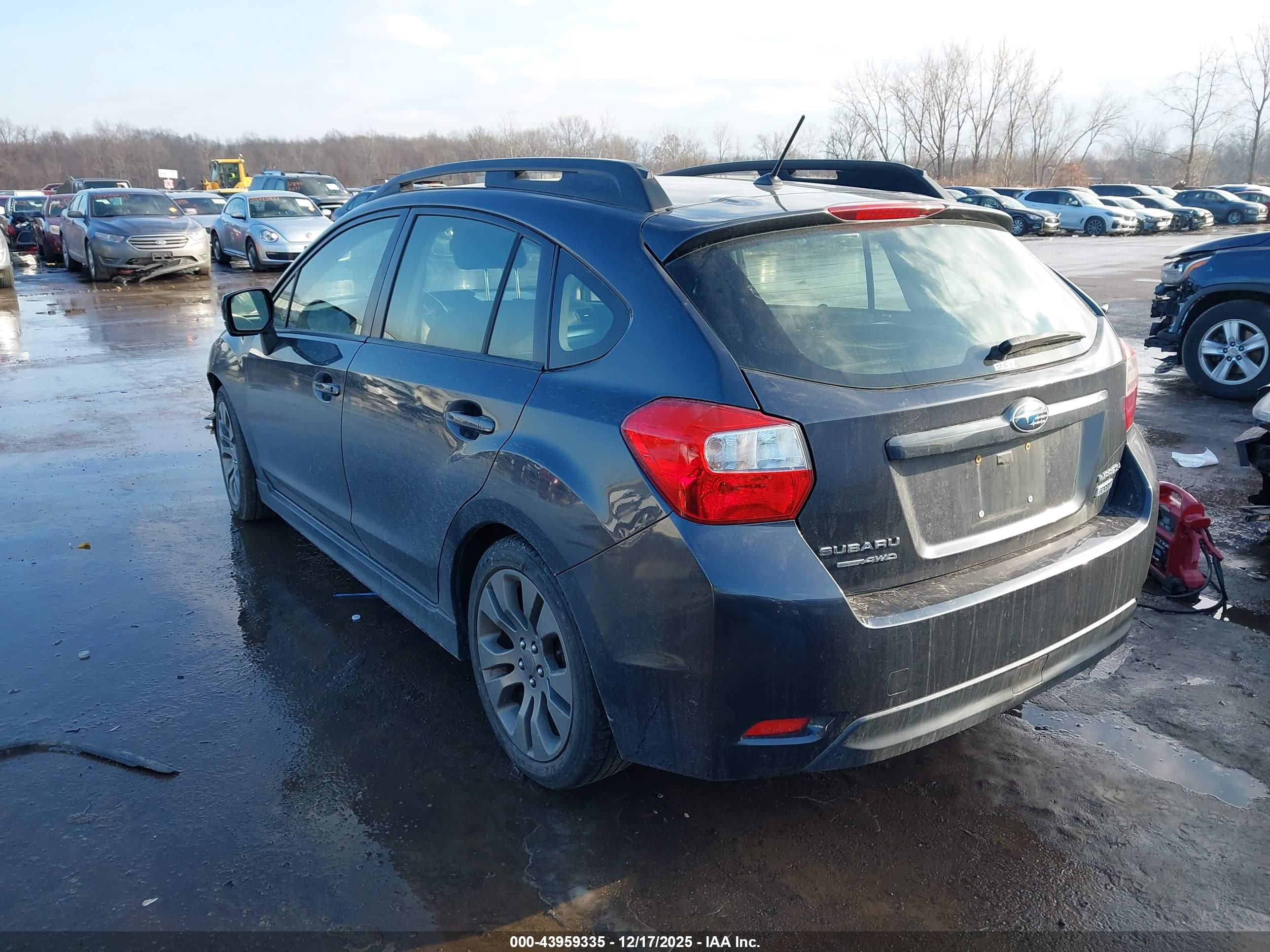 SUBARU IMPREZA image 3