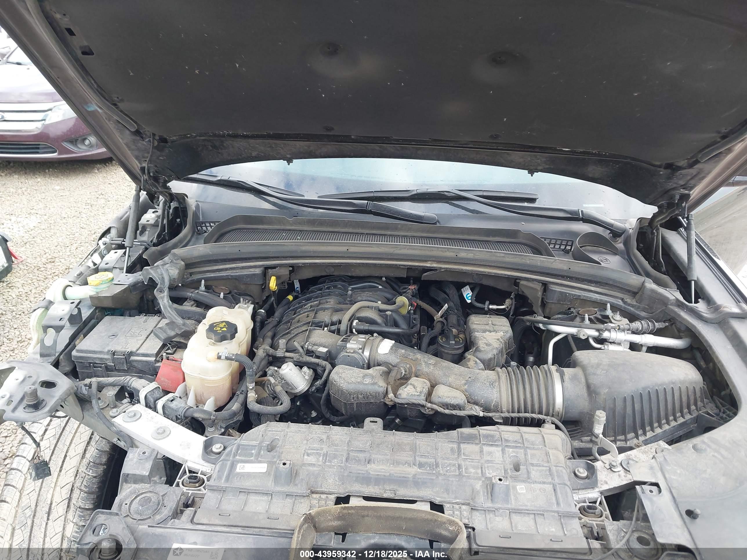 JEEP GRAND image 10