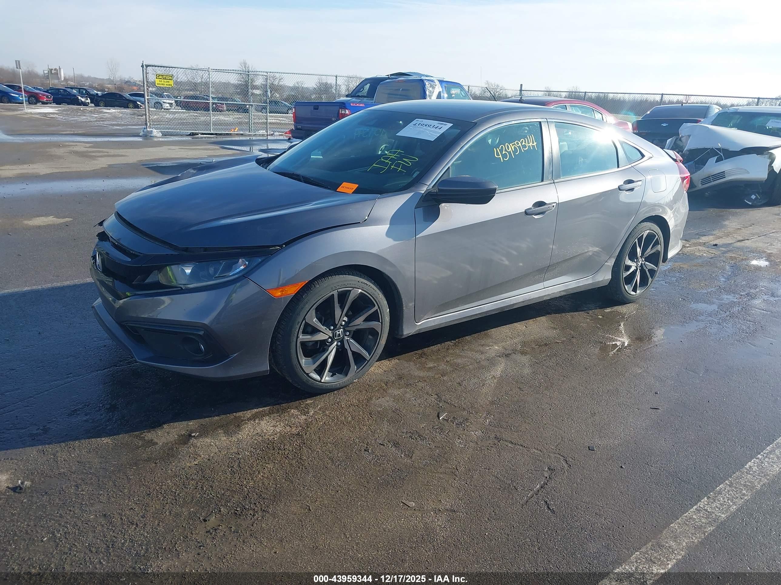 HONDA CIVIC image 2