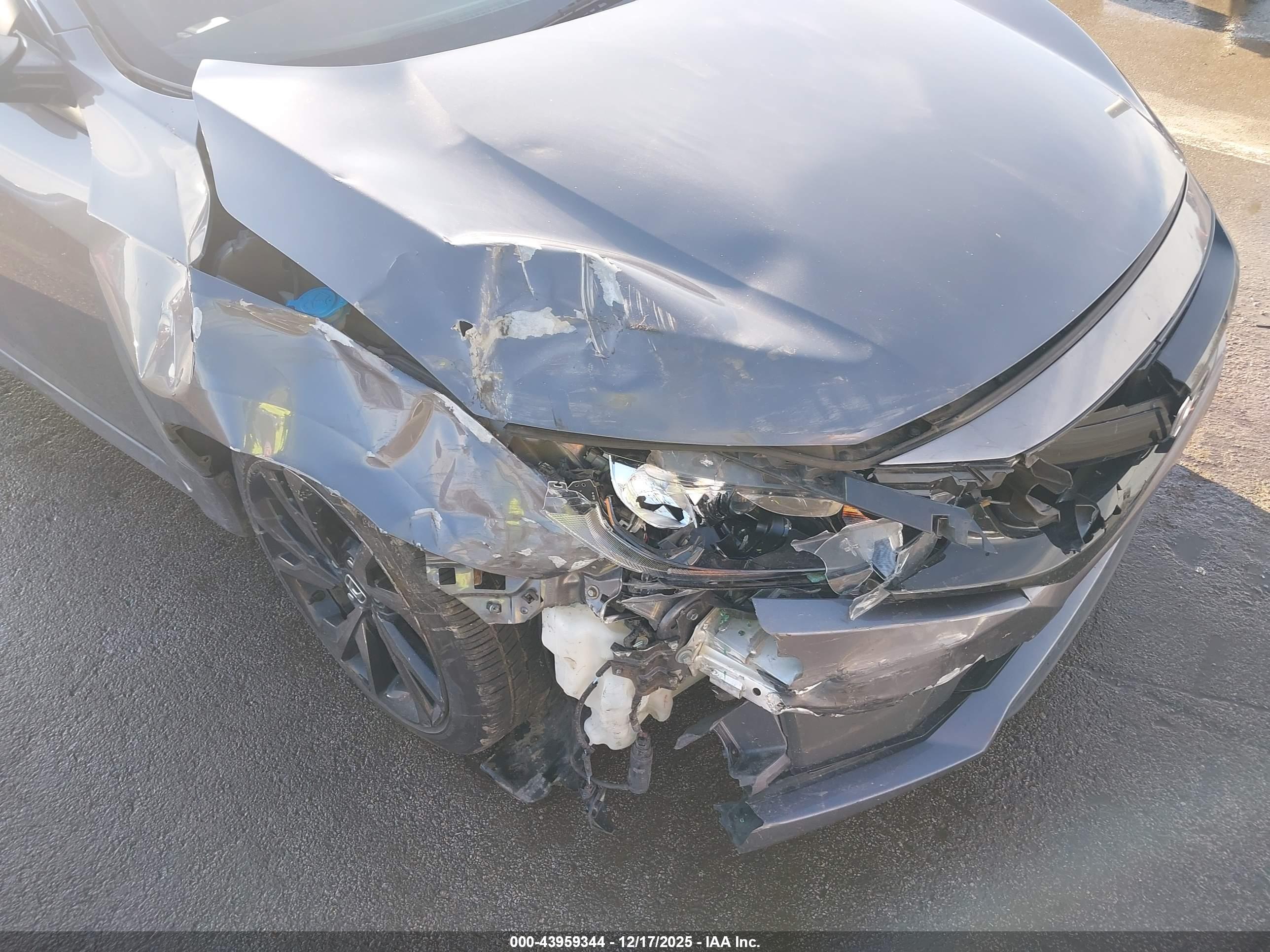 HONDA CIVIC image 6